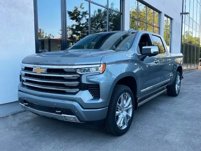 Chevrolet Silverado 1500 High Country 3.0TD MY 25 4.99%