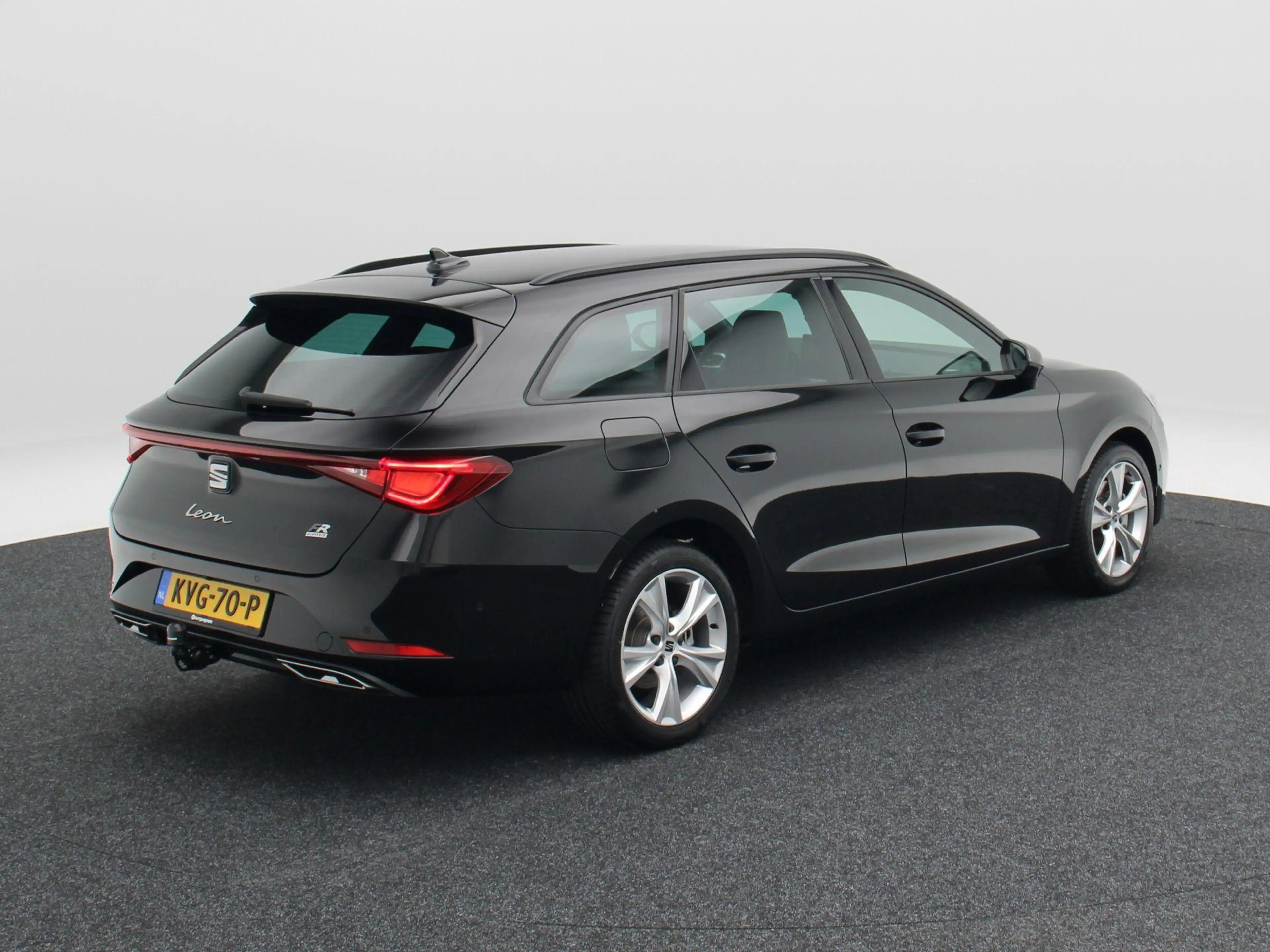 SEAT Leon e-Hybrid Sportstourer 1.5 TSi 204 Pk Automaat FR Business | — photo 3