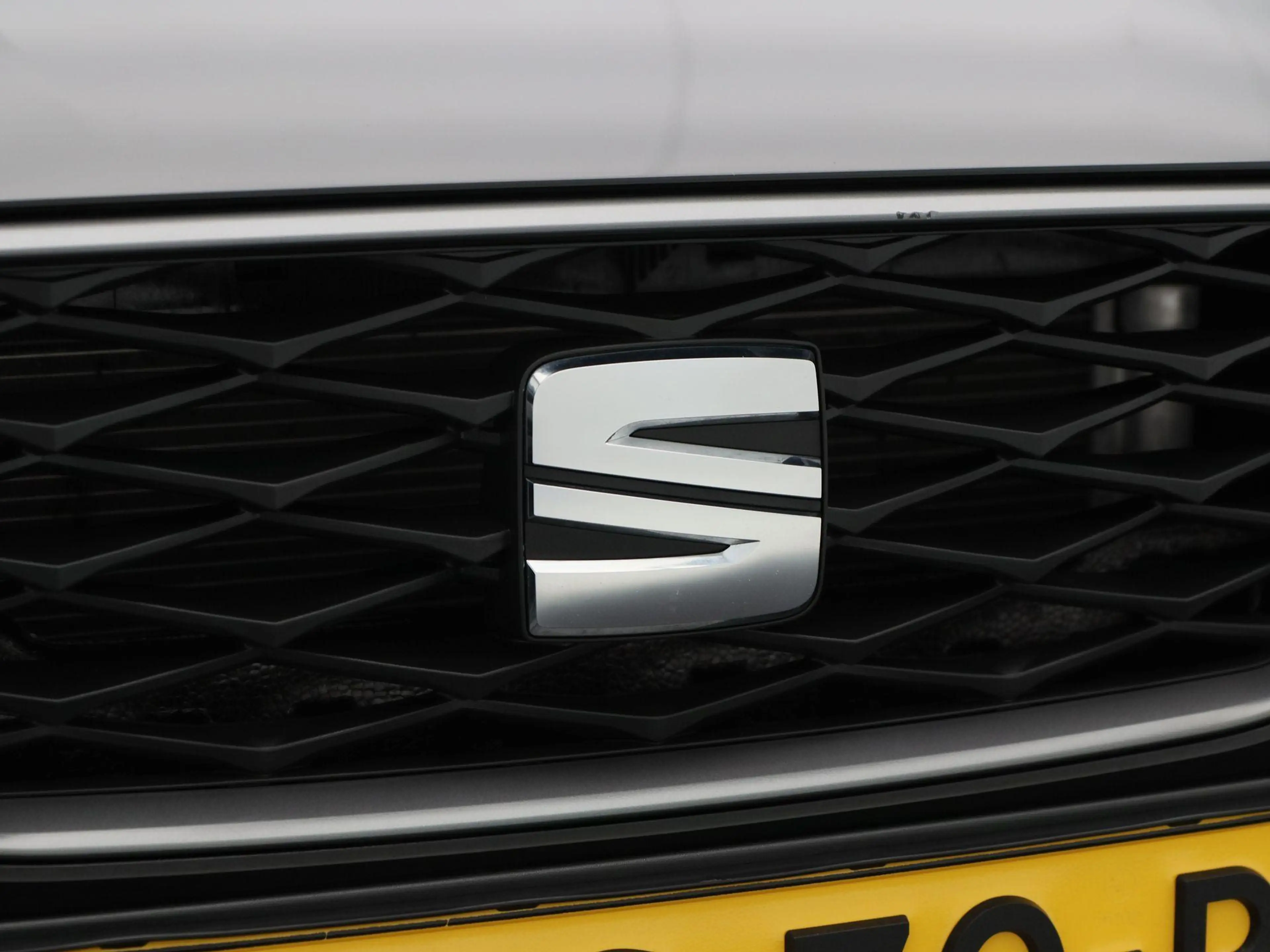 SEAT Leon e-Hybrid Sportstourer 1.5 TSi 204 Pk Automaat FR Business | — photo 12