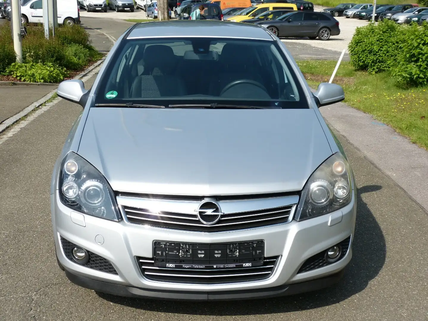 Opel Astra 1.4 [KLIMAAUTOMATIK/XENON/ALU] Zilver - 2