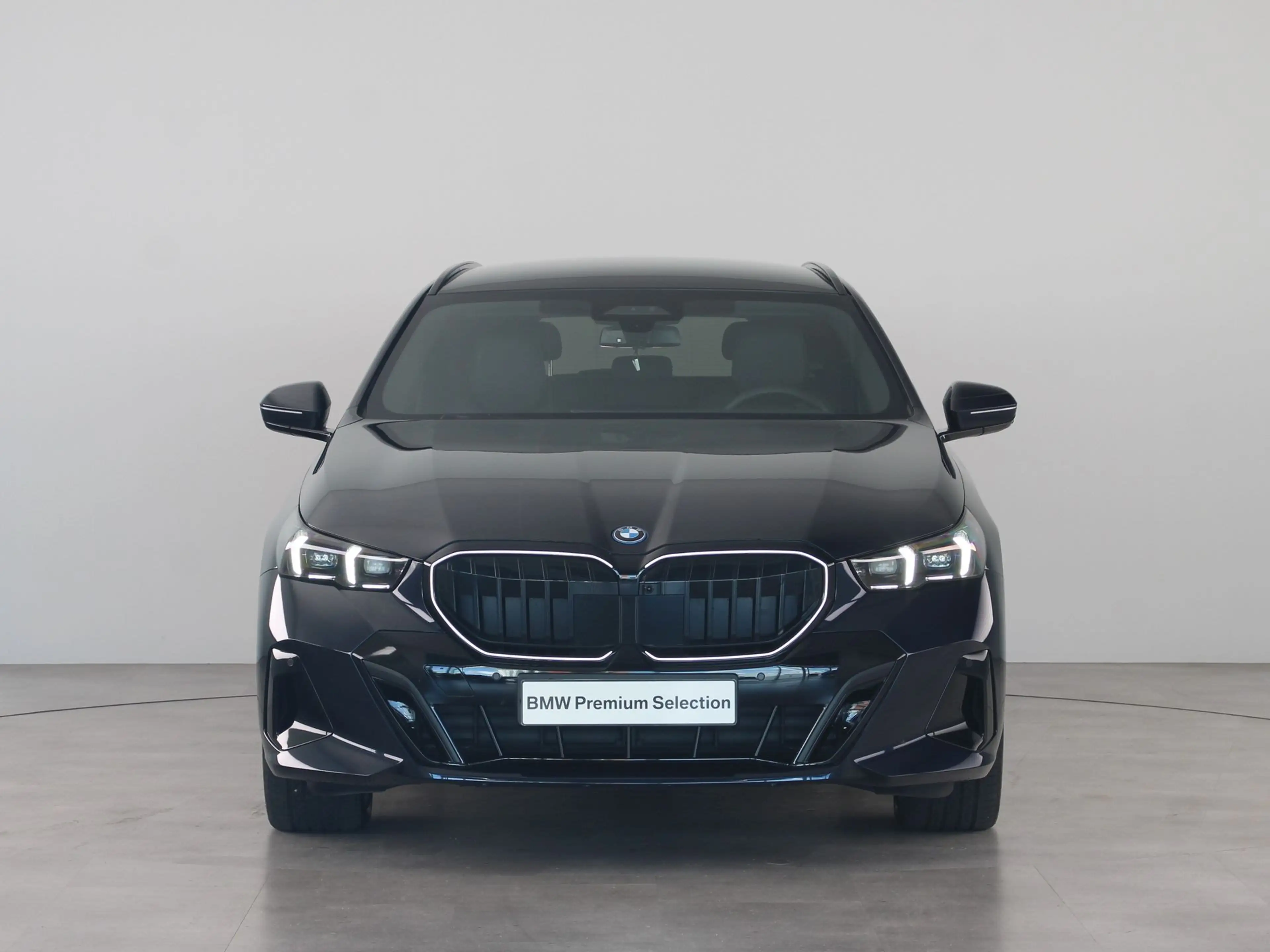 BMW 550 5 Serie 550e Touring xDrive — photo 8