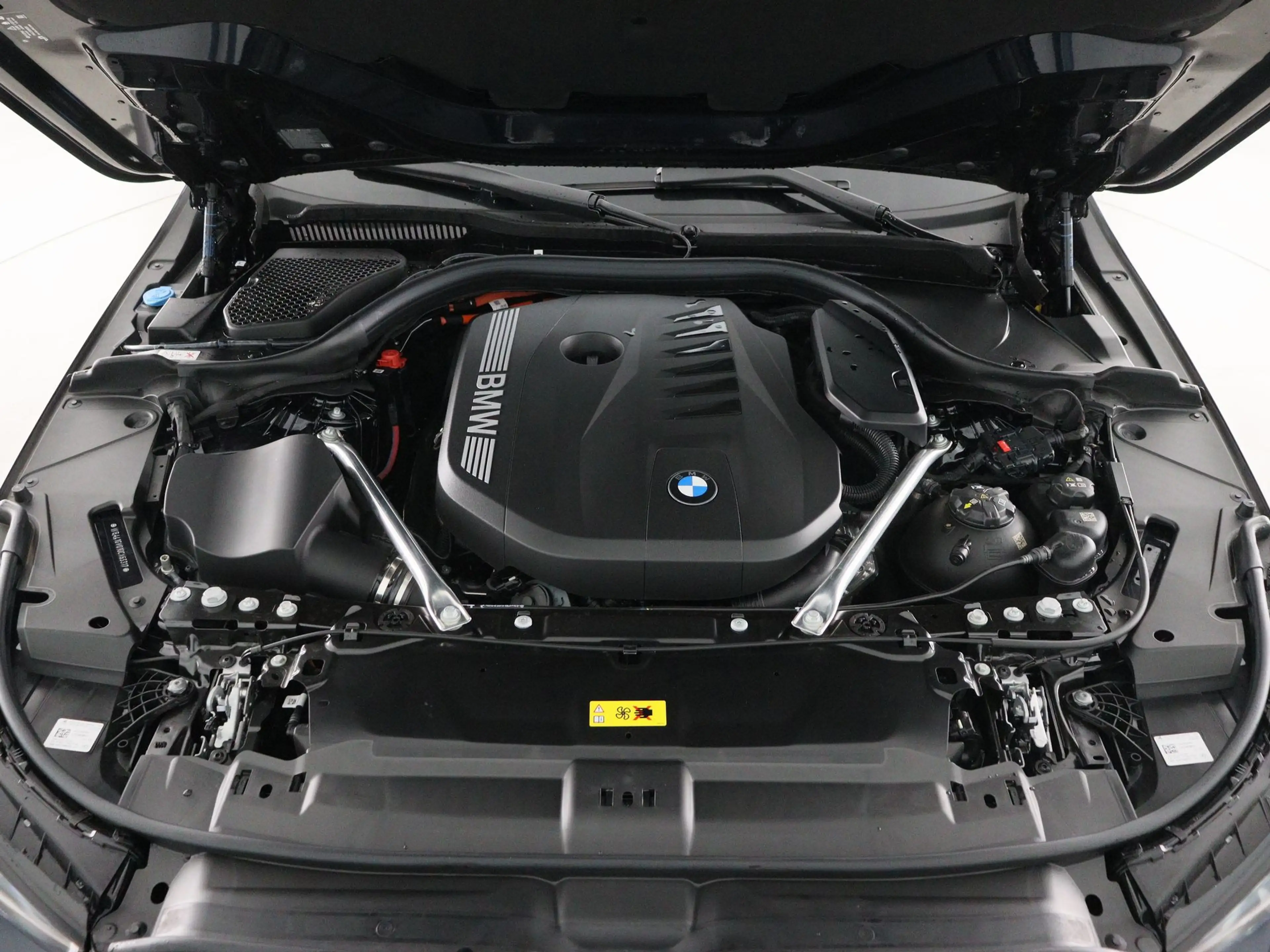 BMW 550 5 Serie 550e Touring xDrive — photo 5