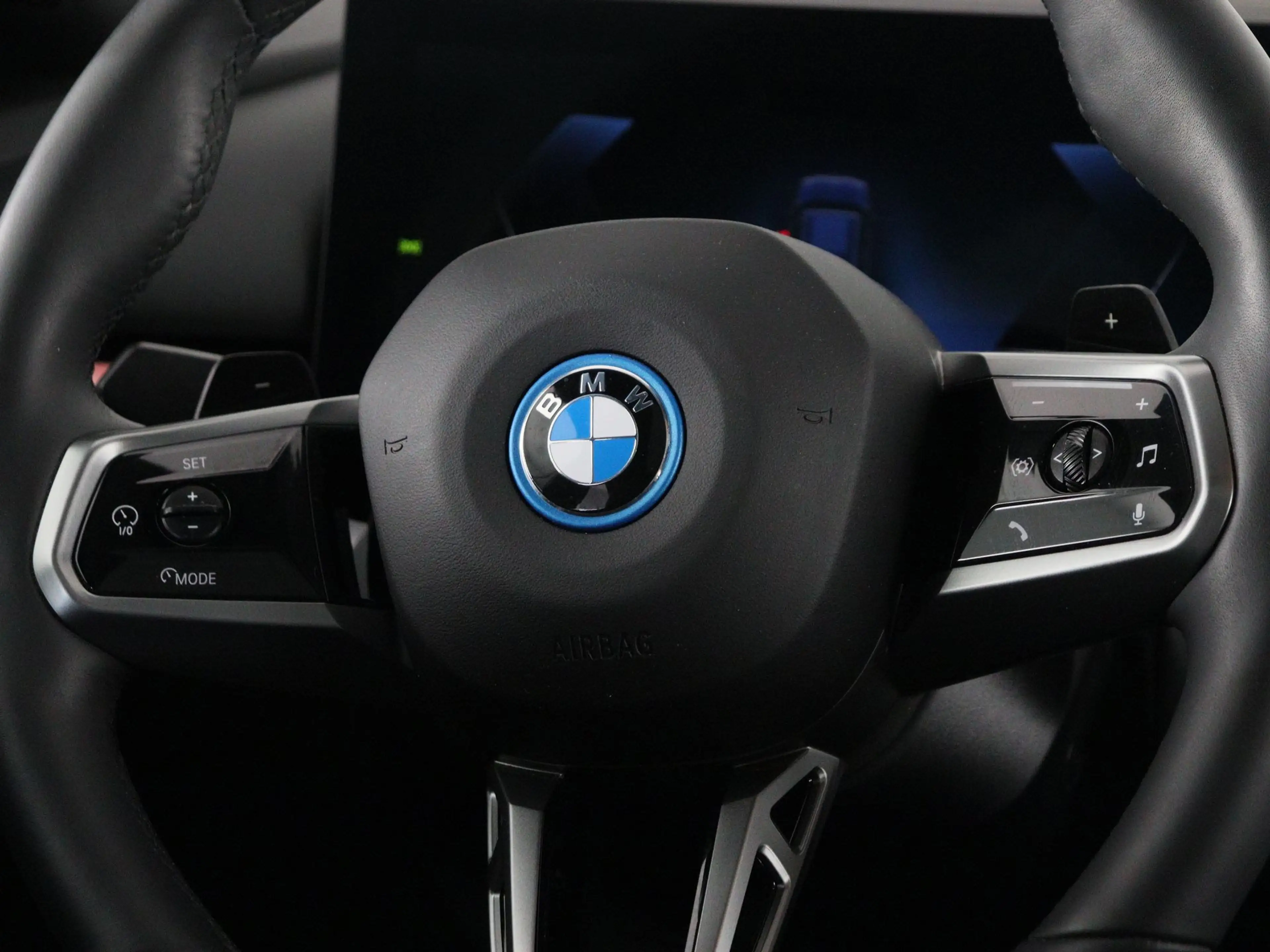 BMW 550 5 Serie 550e Touring xDrive — photo 3
