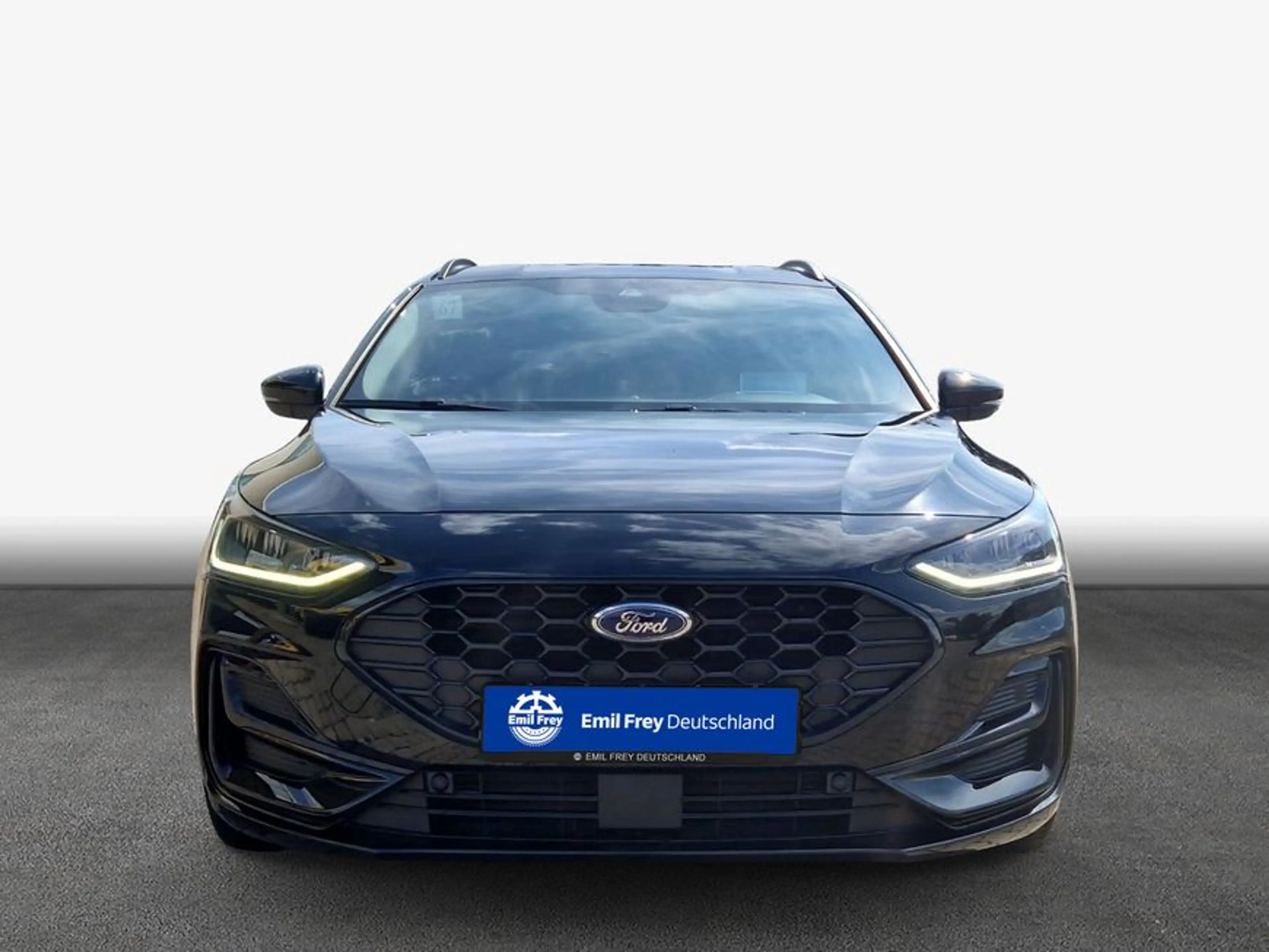 Ford Focus Turnier 1.5 EcoBl ST-LINE X AHK Hup Easy-Par — photo 3