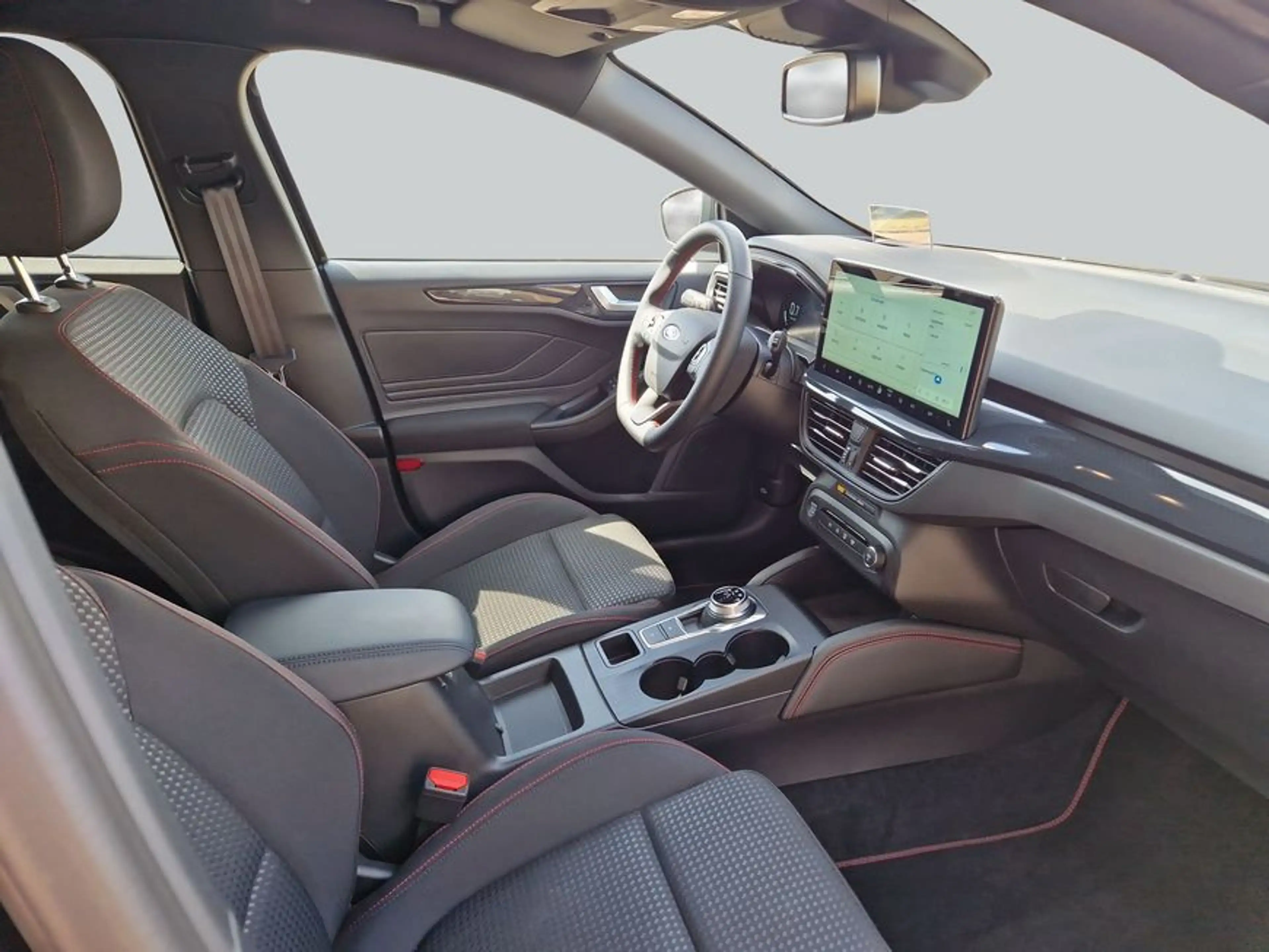 Ford Focus Turnier 1.5 EcoBl ST-LINE X AHK Hup Easy-Par — photo 12