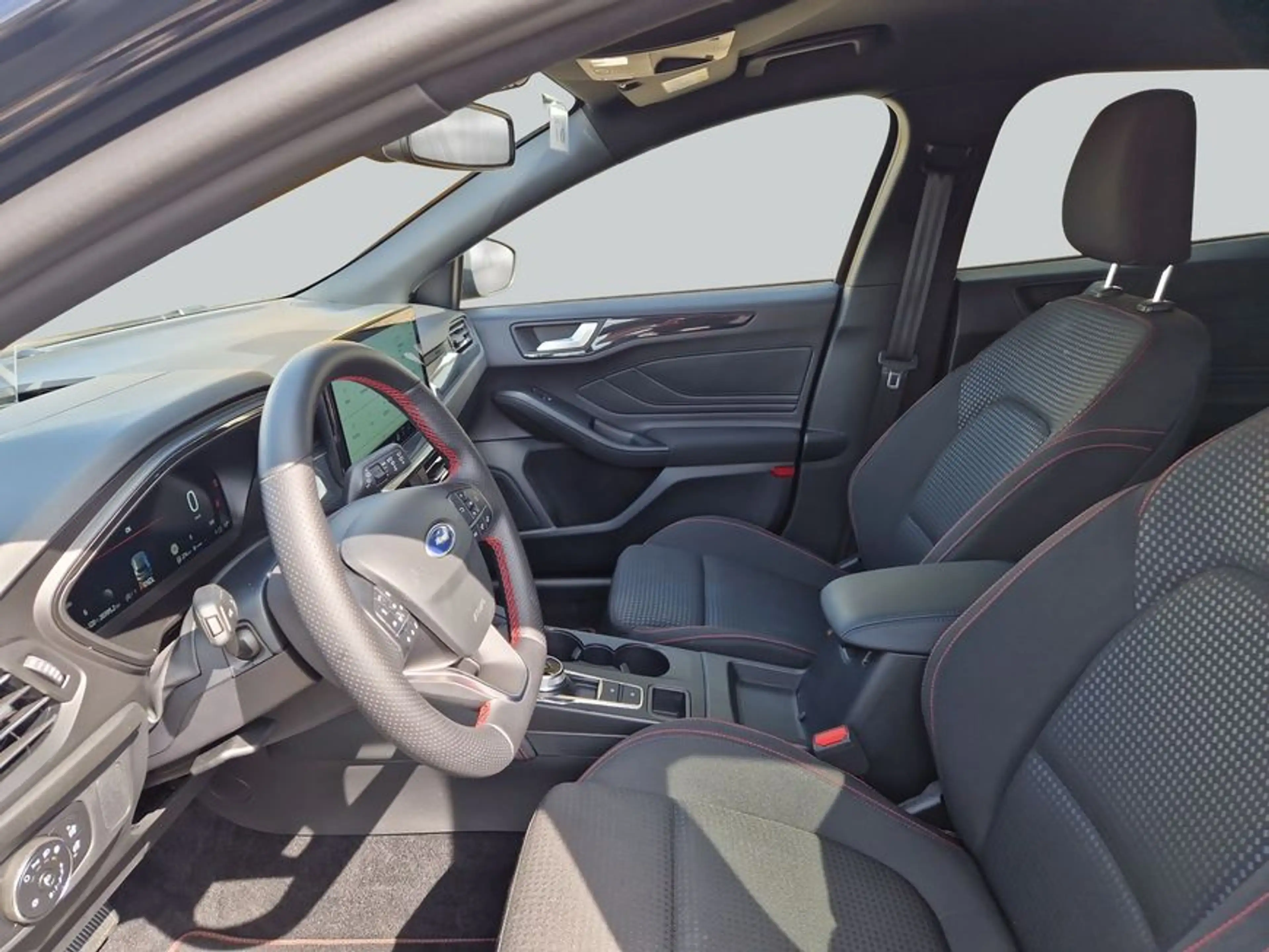 Ford Focus Turnier 1.5 EcoBl ST-LINE X AHK Hup Easy-Par — photo 9