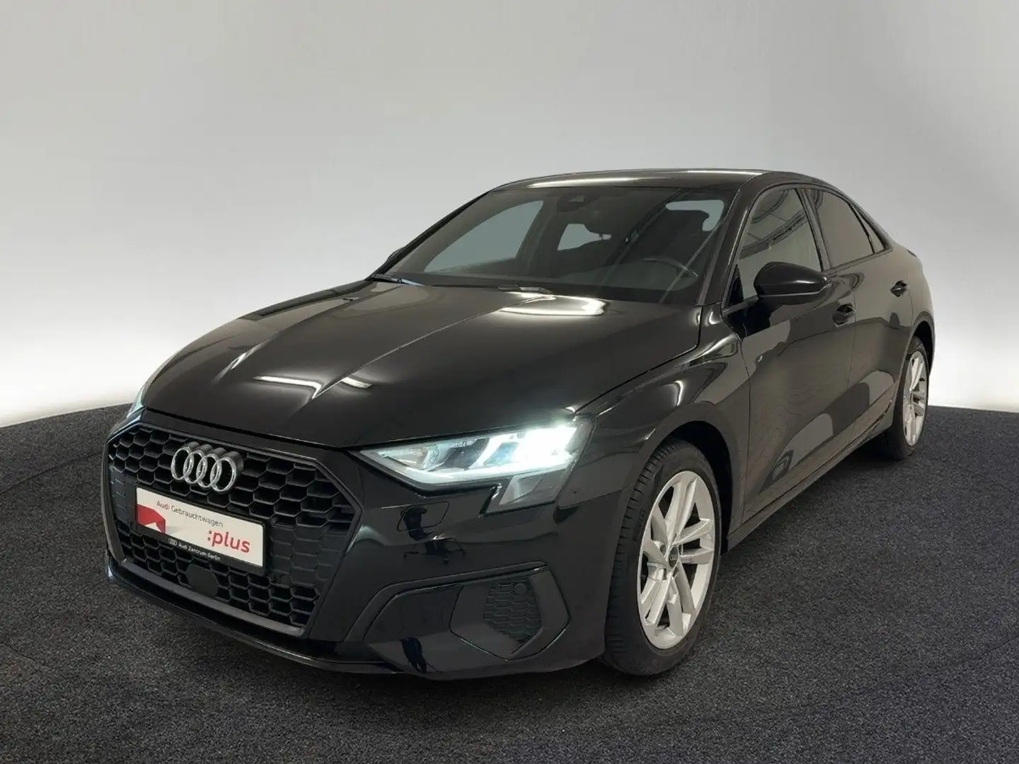 Audi A3 35 TFSI S tr. PDC NAVI VIRTUAL Schwarz - 2
