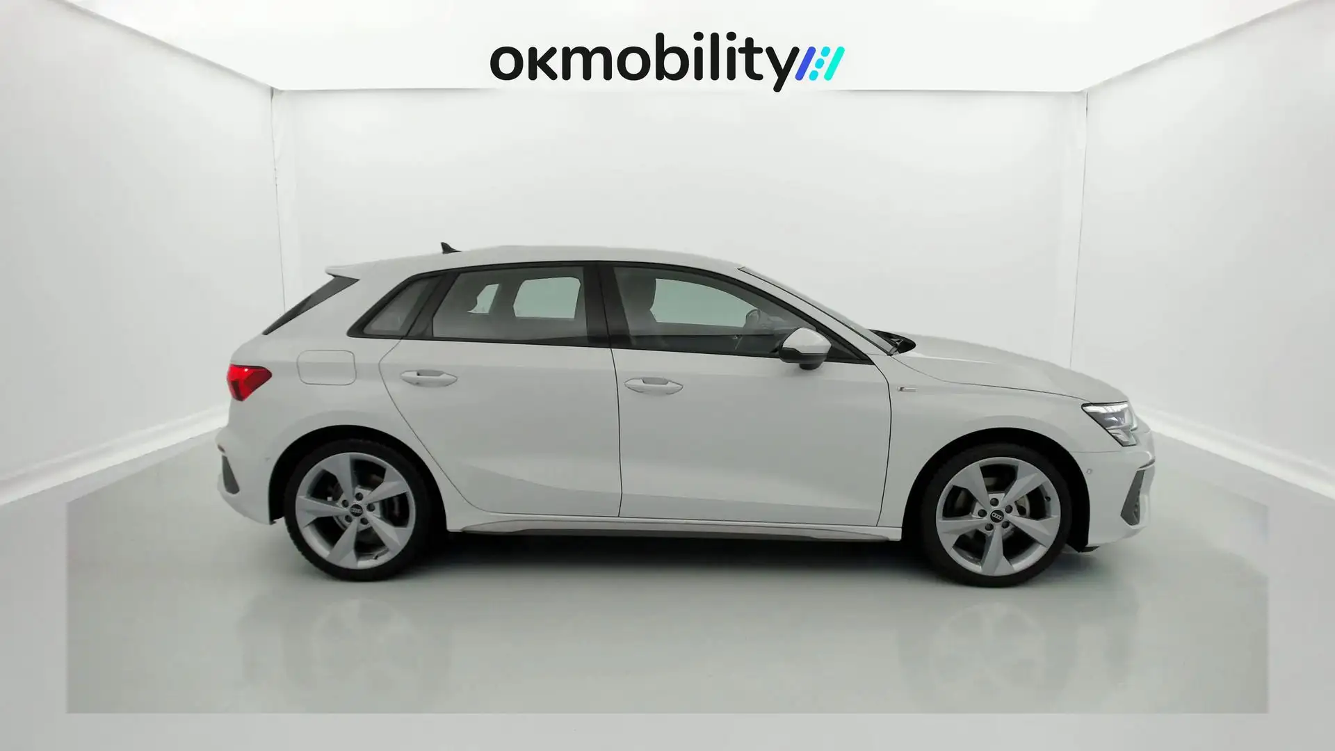 Audi A3 Sportback 35TDI S line S tronic Blanc - 2