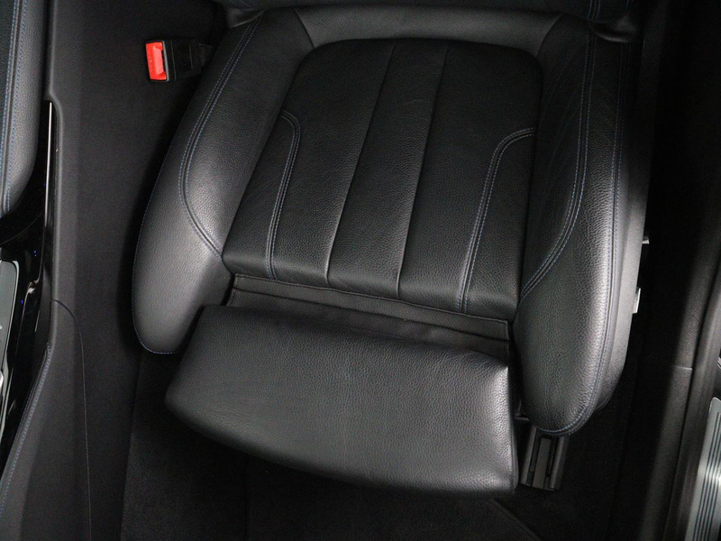 BMW 530 5-serie Touring 530i xDrive M-sport High Executive — photo 9