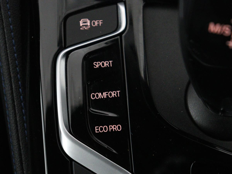 BMW 530 5-serie Touring 530i xDrive M-sport High Executive — photo 45