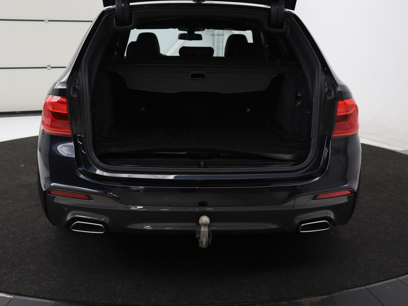 BMW 530 5-serie Touring 530i xDrive M-sport High Executive — photo 18