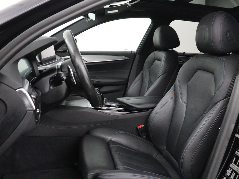 BMW 530 5-serie Touring 530i xDrive M-sport High Executive — photo 5