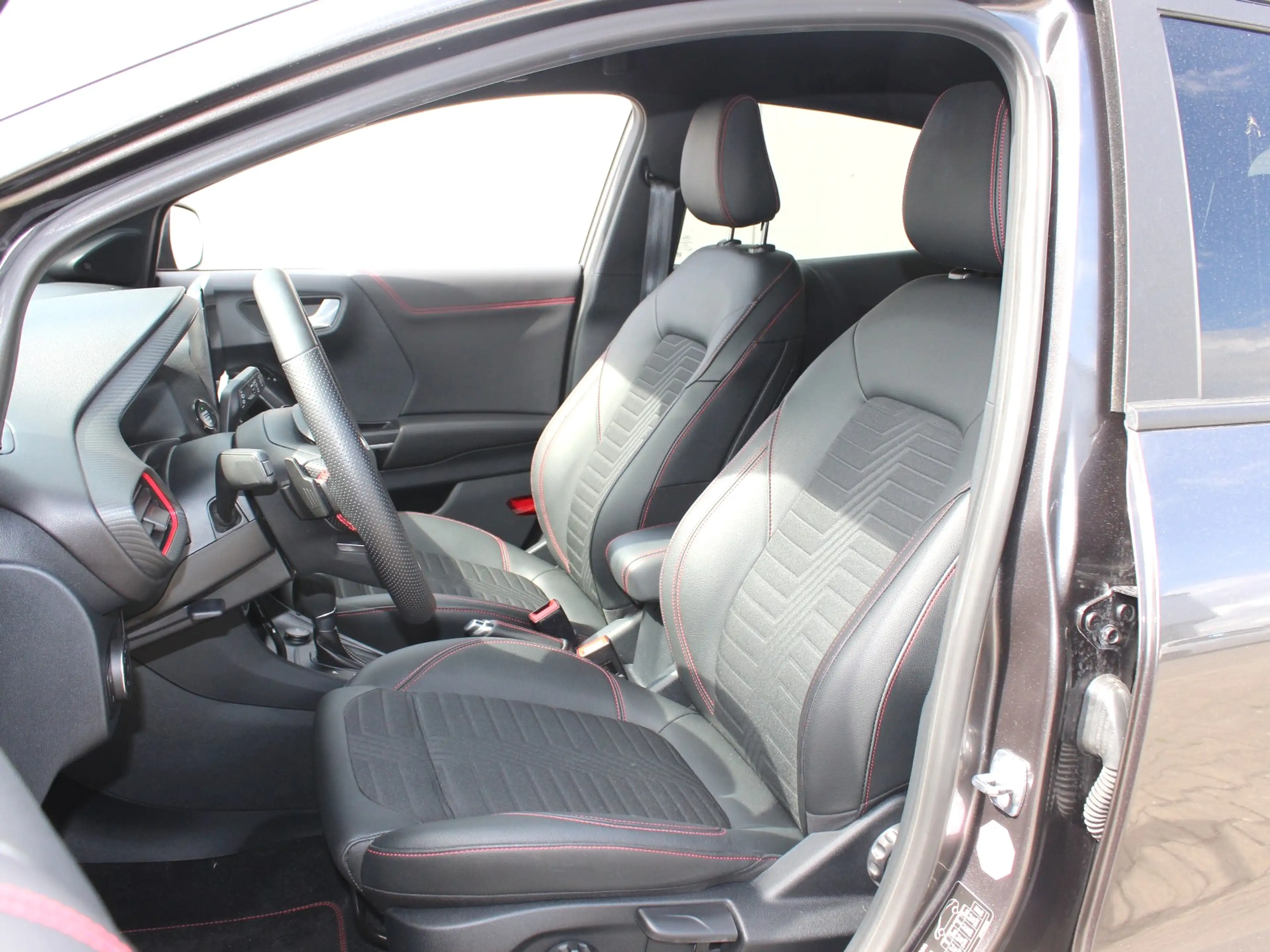 Ford Puma ST-Line X 1,0 EcoBoost Mild Hybrid — photo 30
