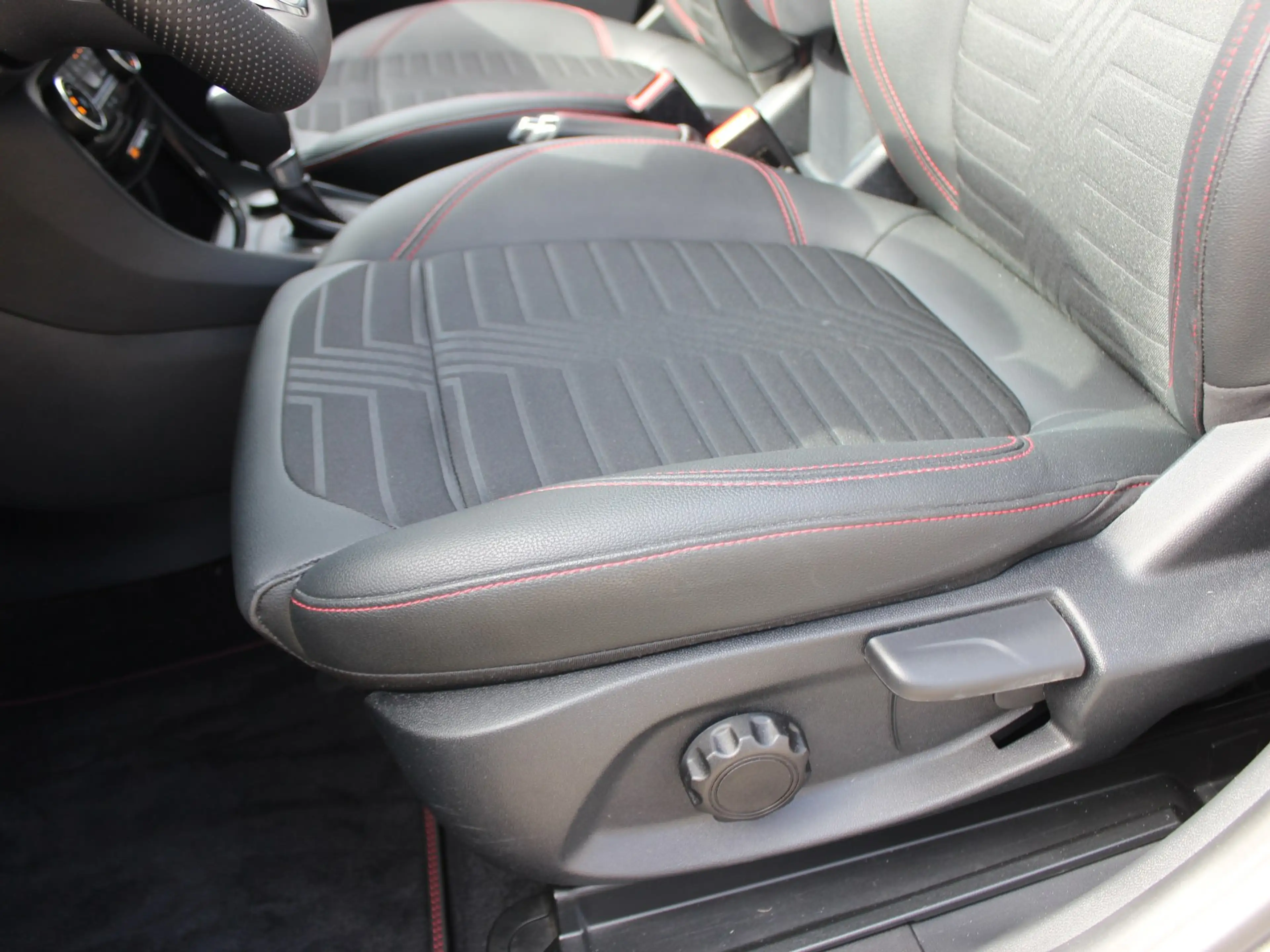Ford Puma ST-Line X 1,0 EcoBoost Mild Hybrid — photo 16