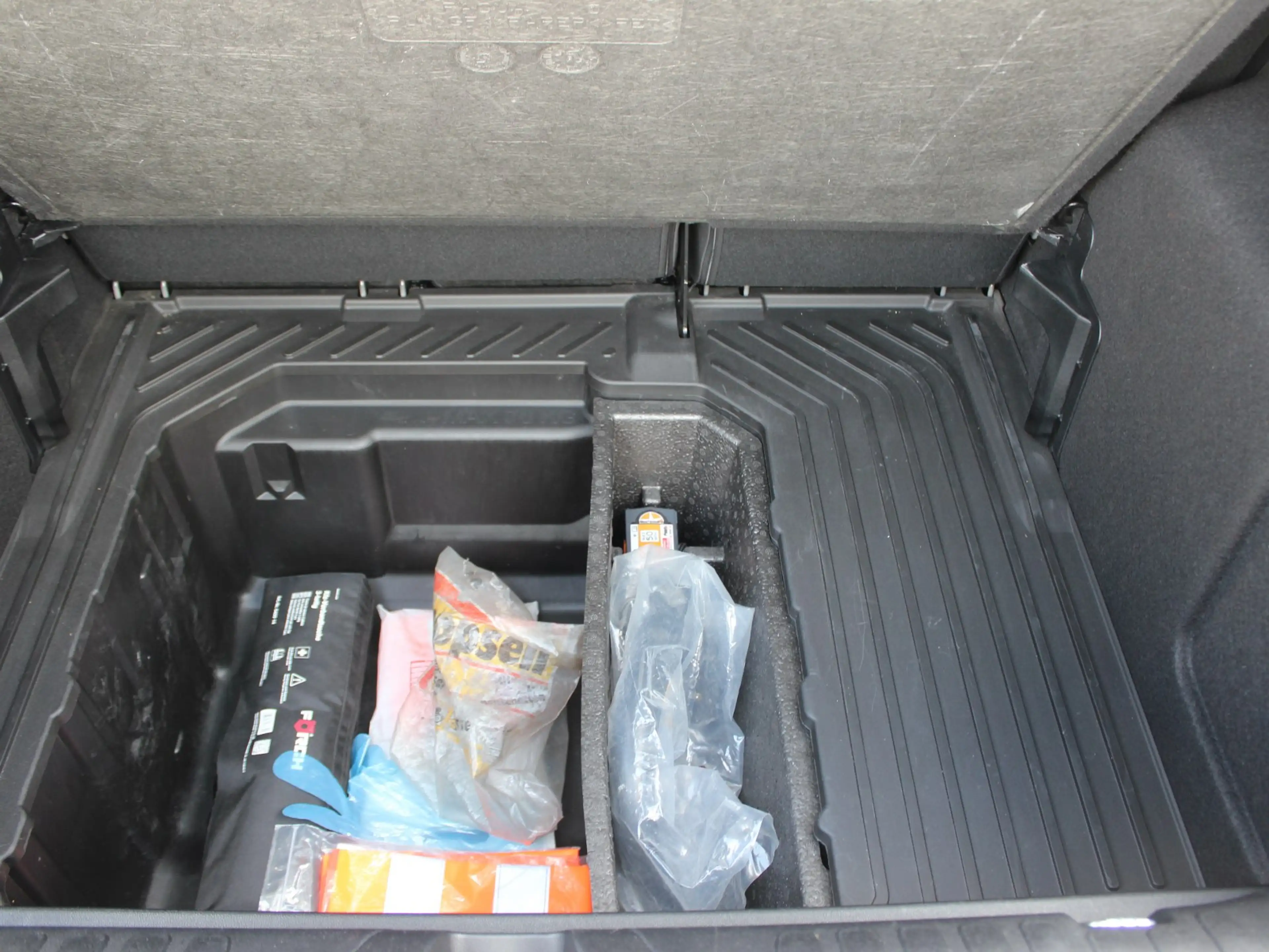 Ford Puma ST-Line X 1,0 EcoBoost Mild Hybrid — photo 25