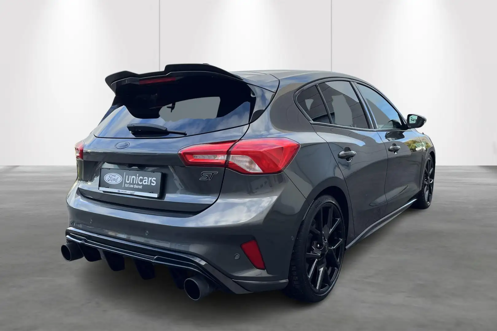 Ford Focus 2.3i EcoB. 205kW ST - 2