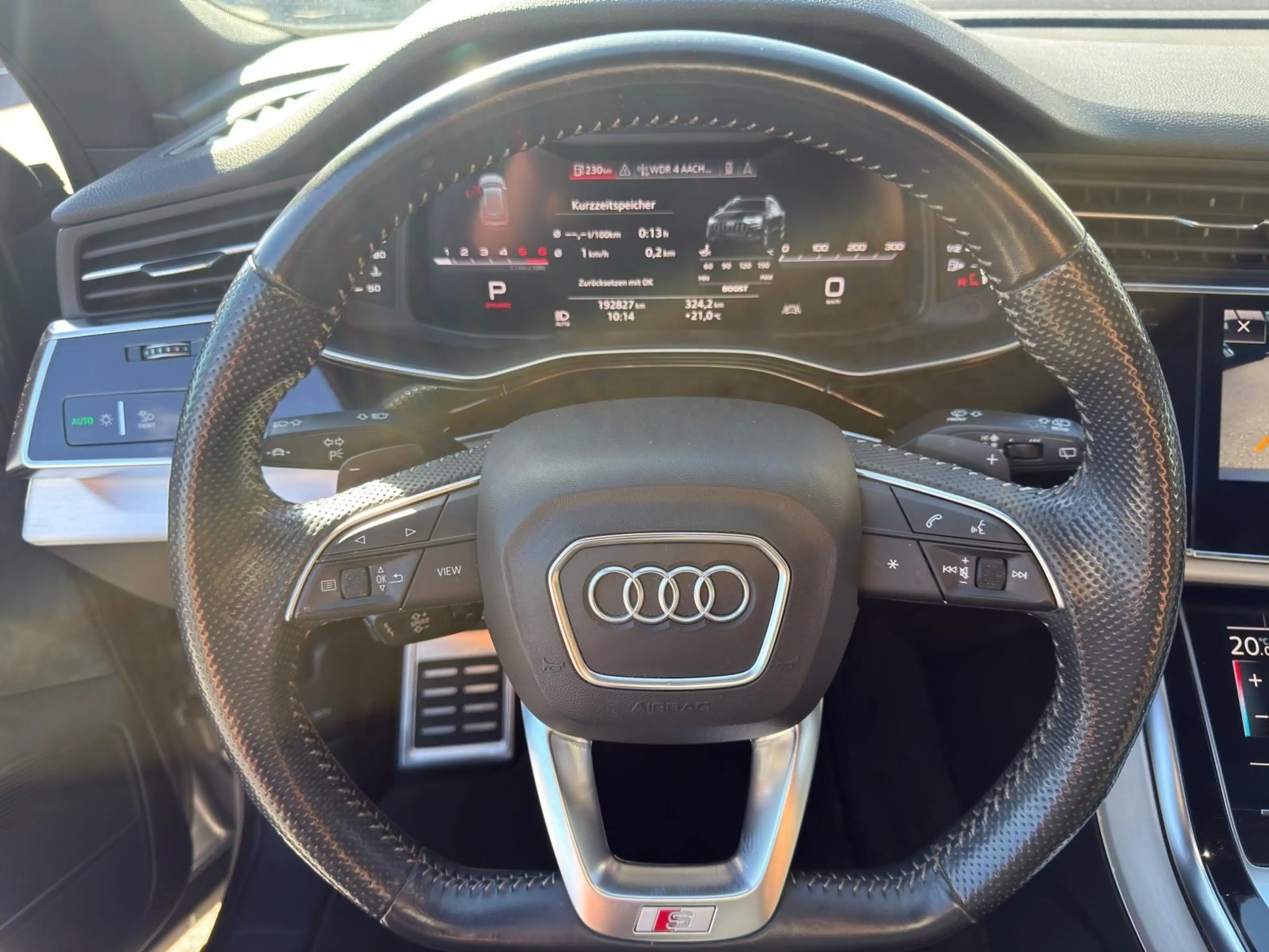 Audi SQ8 TDI Mild Hybrid 4.0*quattro*Pano*AHK*B&O* — photo 12