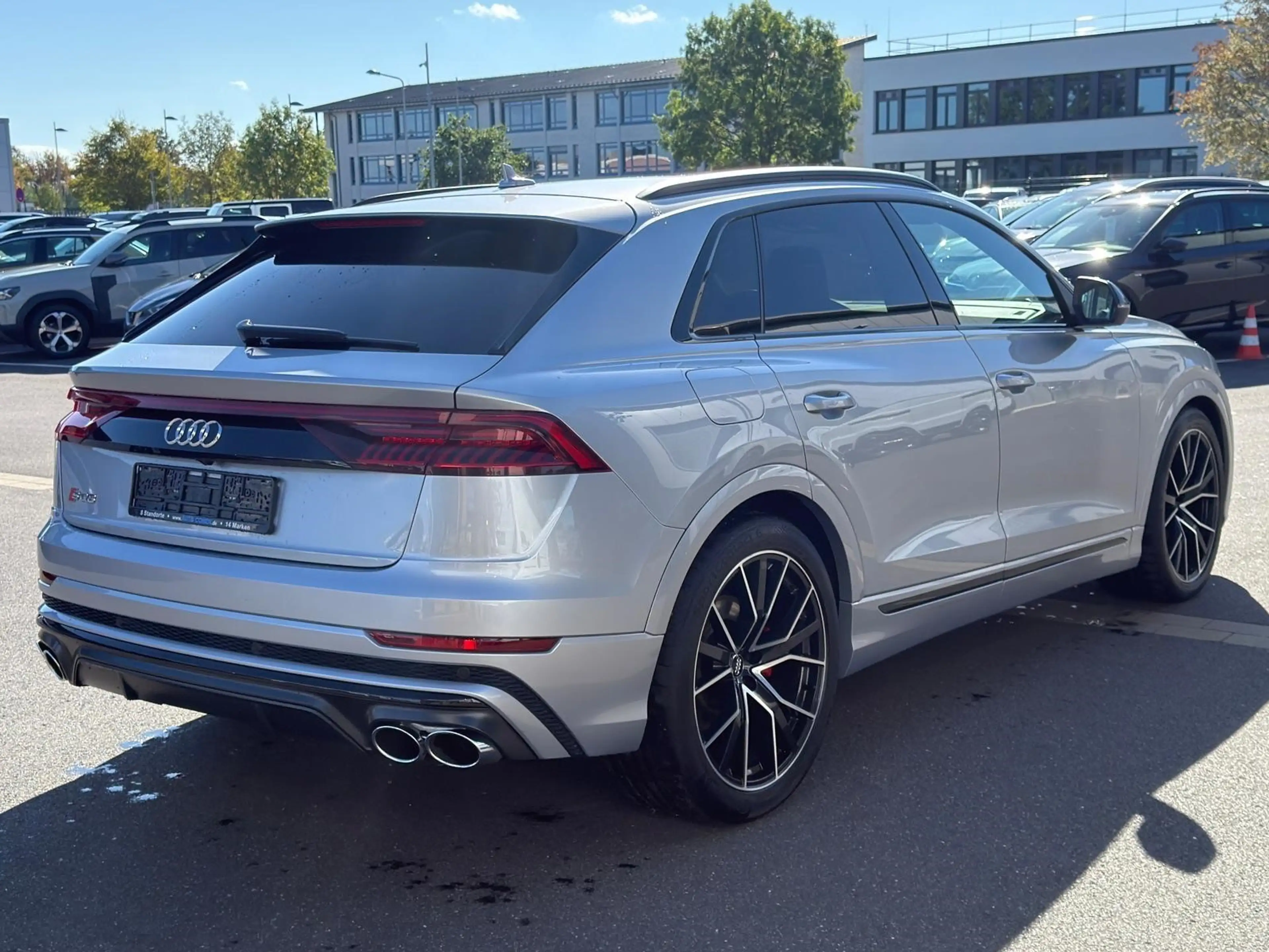 Audi SQ8 TDI Mild Hybrid 4.0*quattro*Pano*AHK*B&O* — photo 4