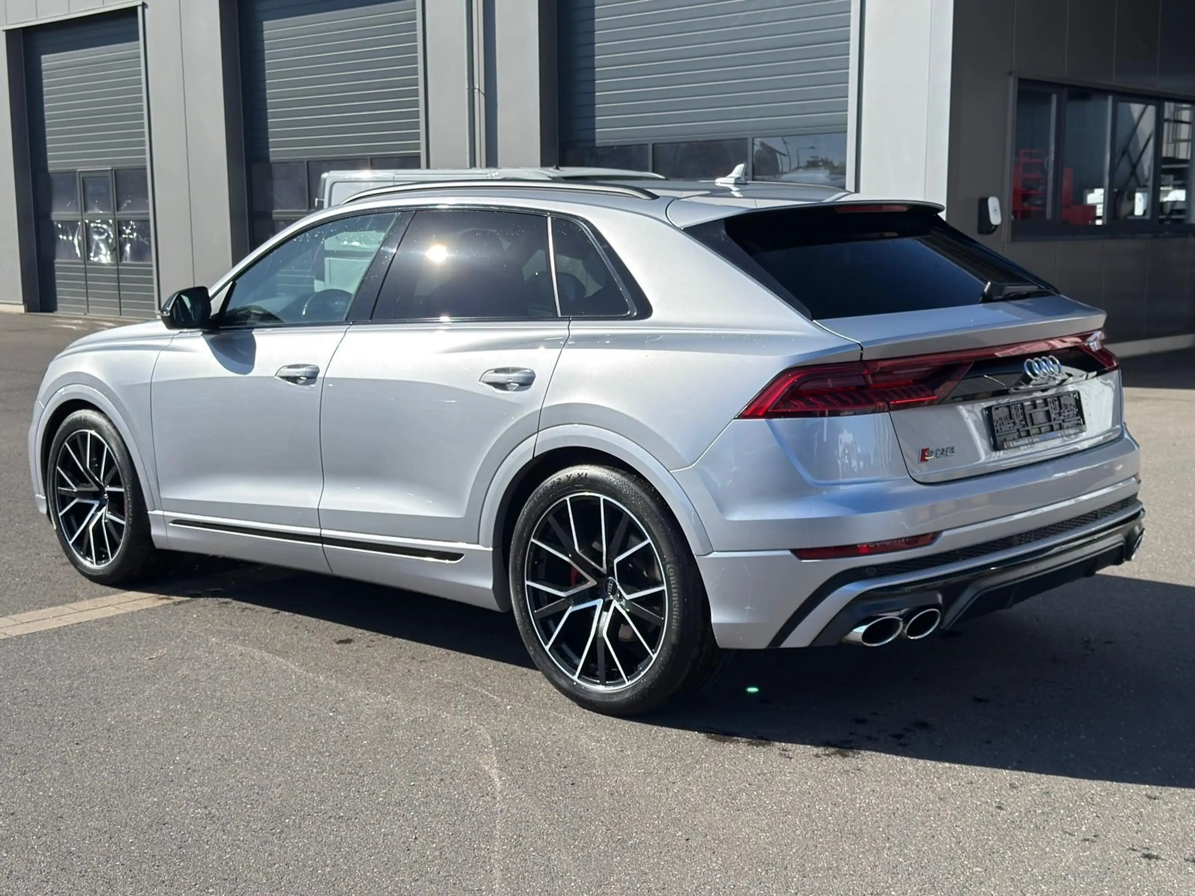 Audi SQ8 TDI Mild Hybrid 4.0*quattro*Pano*AHK*B&O* — photo 6