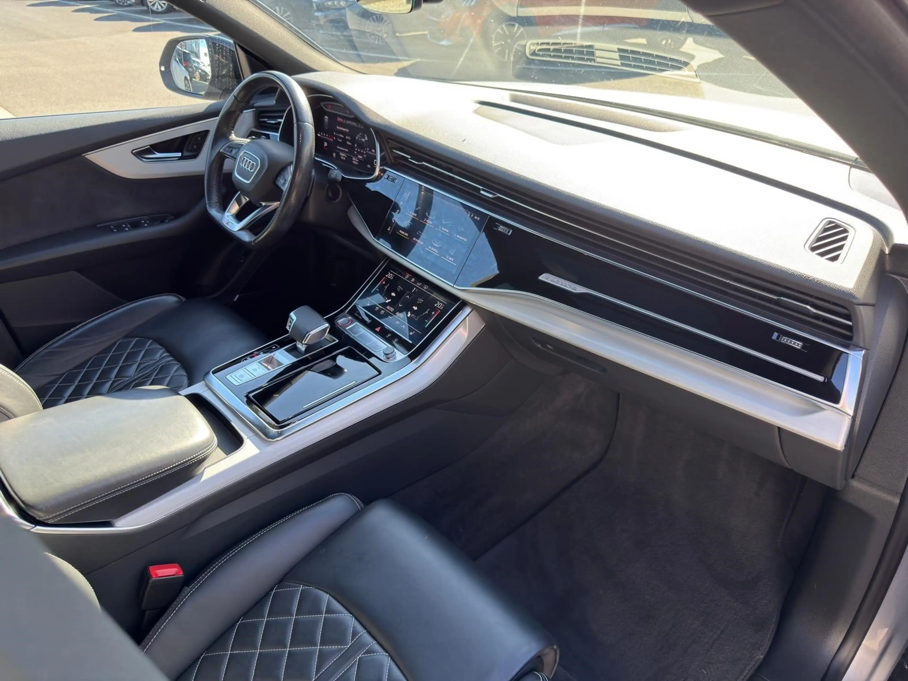 Audi SQ8 TDI Mild Hybrid 4.0*quattro*Pano*AHK*B&O* — photo 23