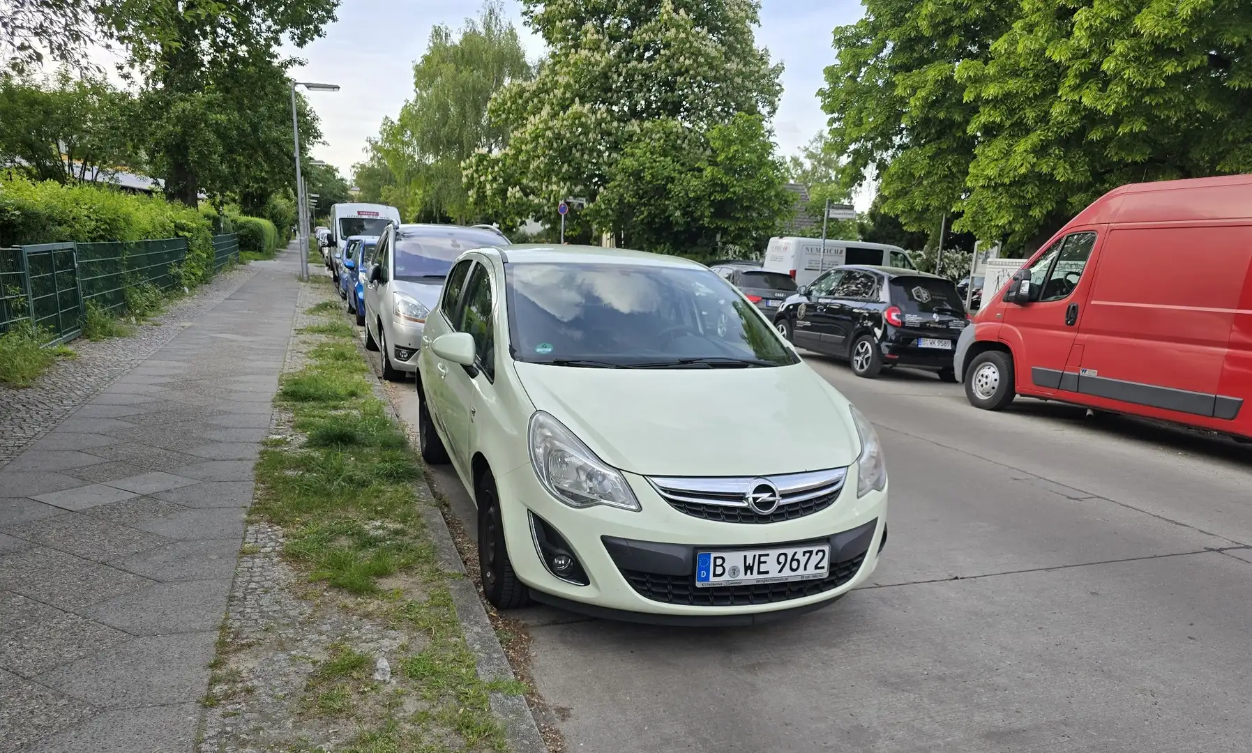 Opel Corsa 1.2 16V (ecoFLEX) Edition - 2