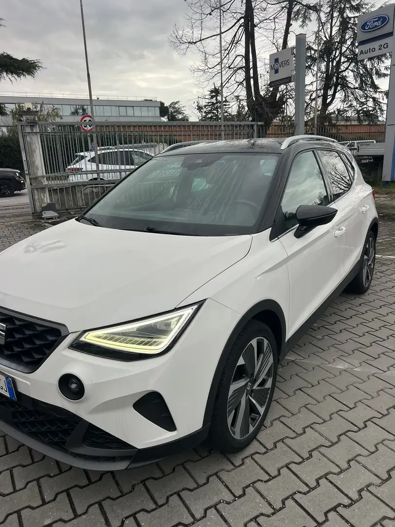 SEAT Arona 1.0 tgi FR 90cv - 1
