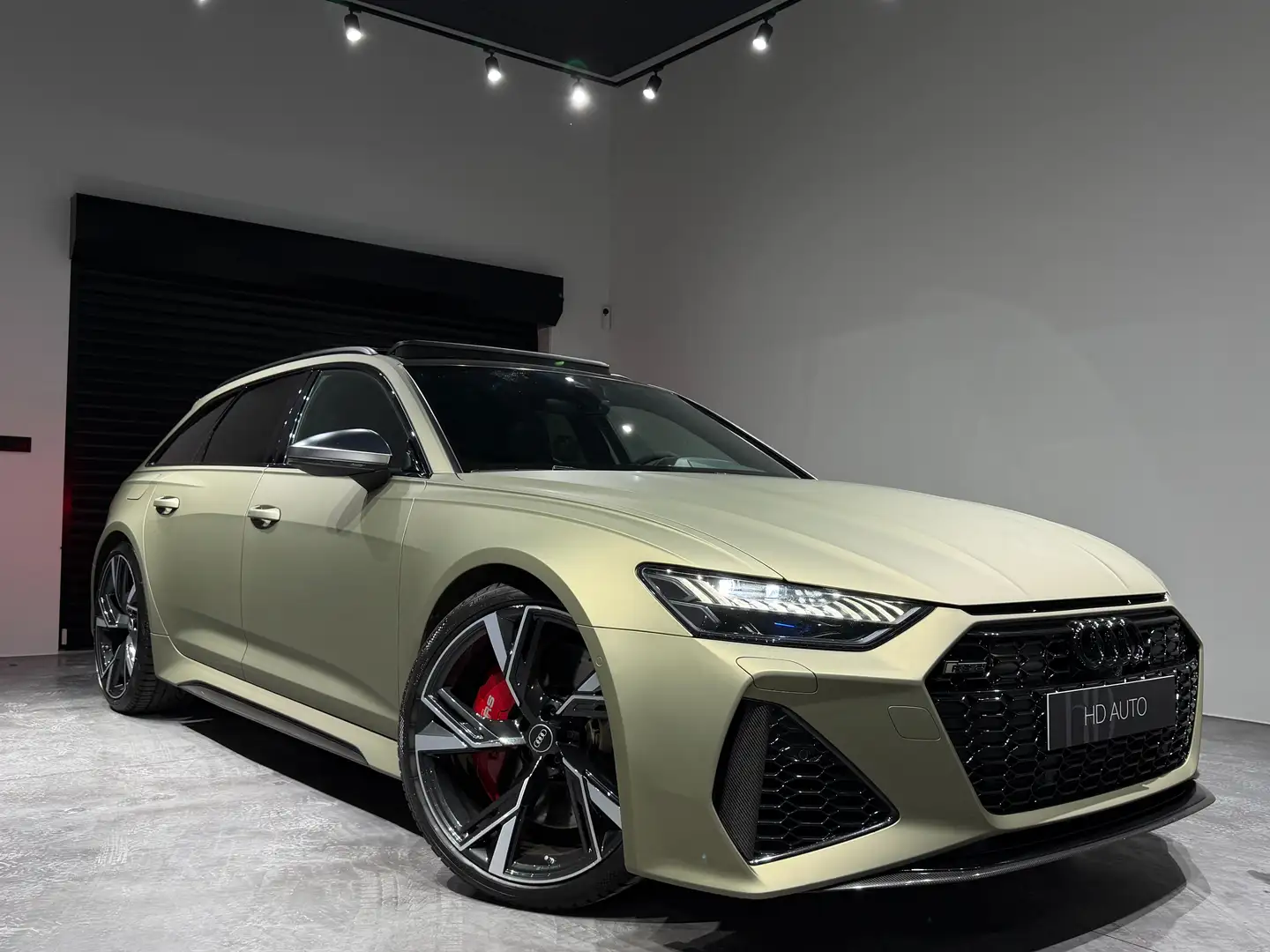 Audi RS6 RS6 Avant 4.0 V8 TFSI Quattro/CARBON/TOIT PANO/LED Noir - 2