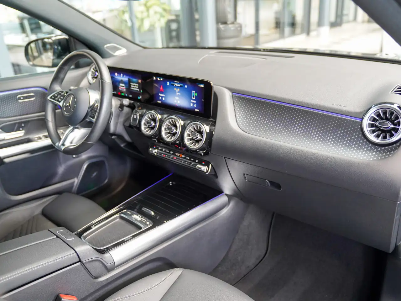 Mercedes-Benz EQA 350 4M AMG Vielspeiche Burmester 360° DISTRO, миниатюра 13