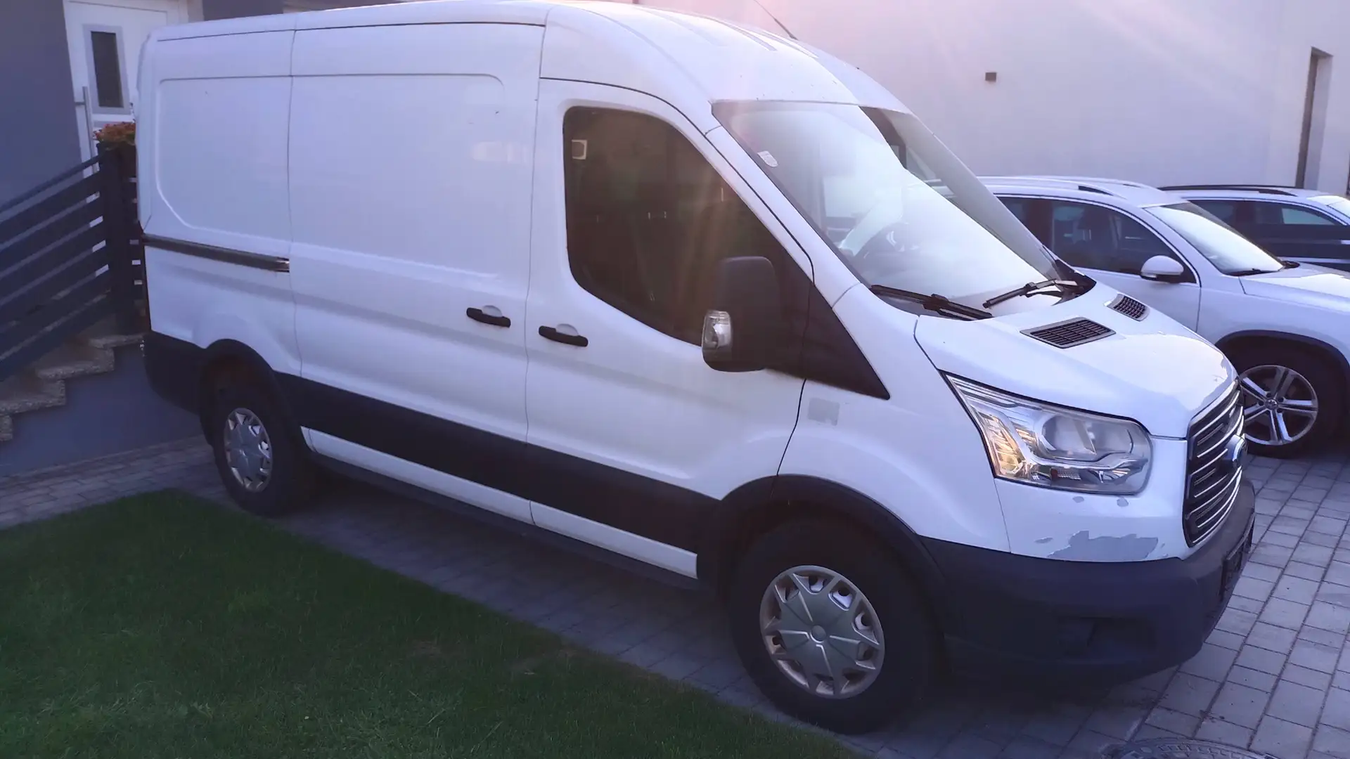 Ford Transit Transit Pritsche 2,0 TDCi 4x4 L2 350 Ambiente Ambiente Weiß - 2