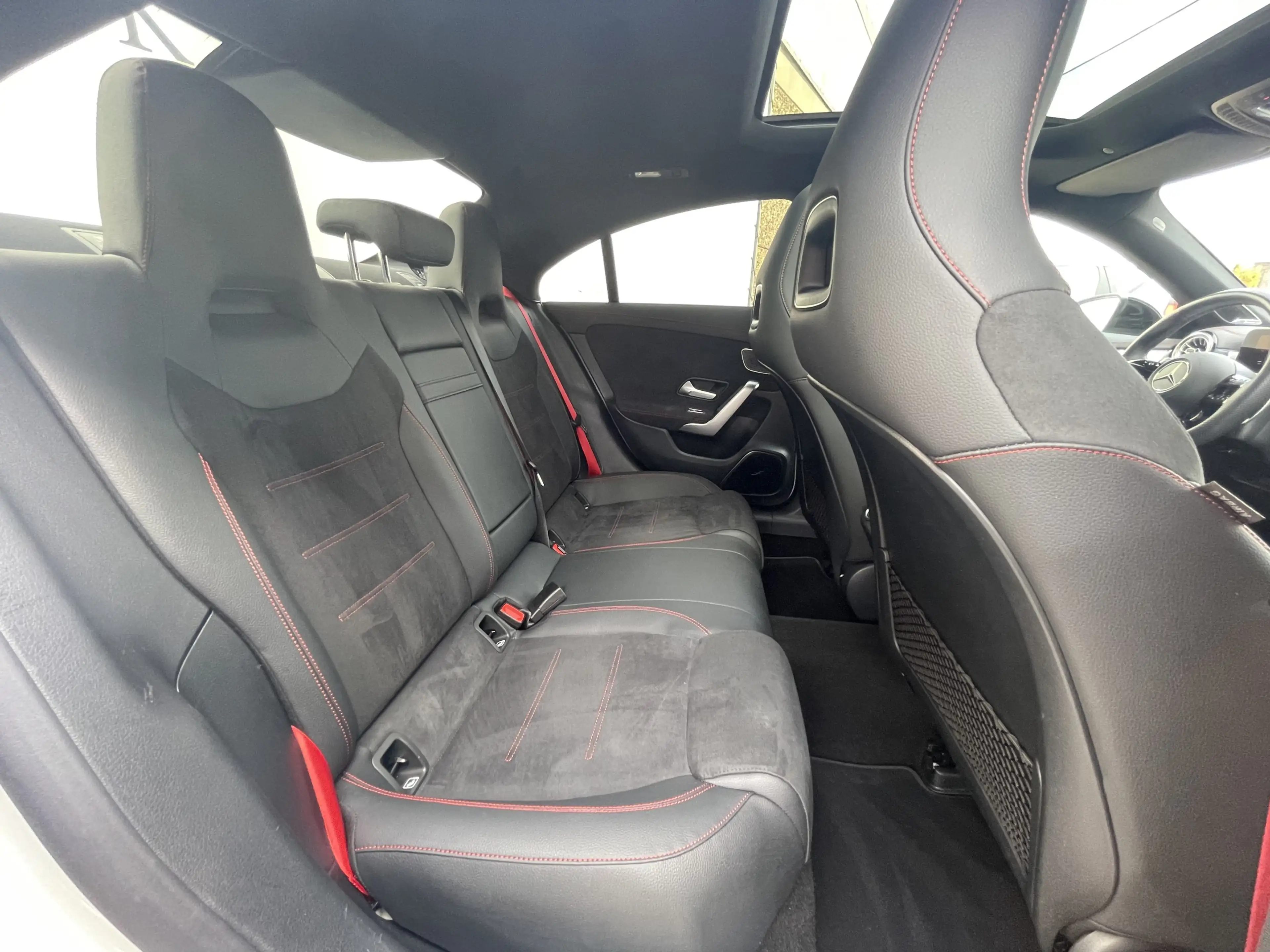 Mercedes-Benz CLA 35 AMG 4M Speedshift AMG Line Advanced Plus — photo 15