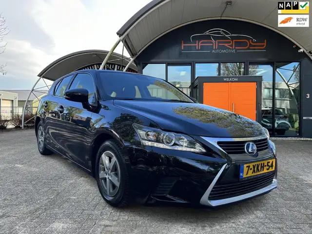 Lexus CT 200h NAVI TREKH NW MODEL NL-AUTO DEALERONDERHOUDEN RIJK