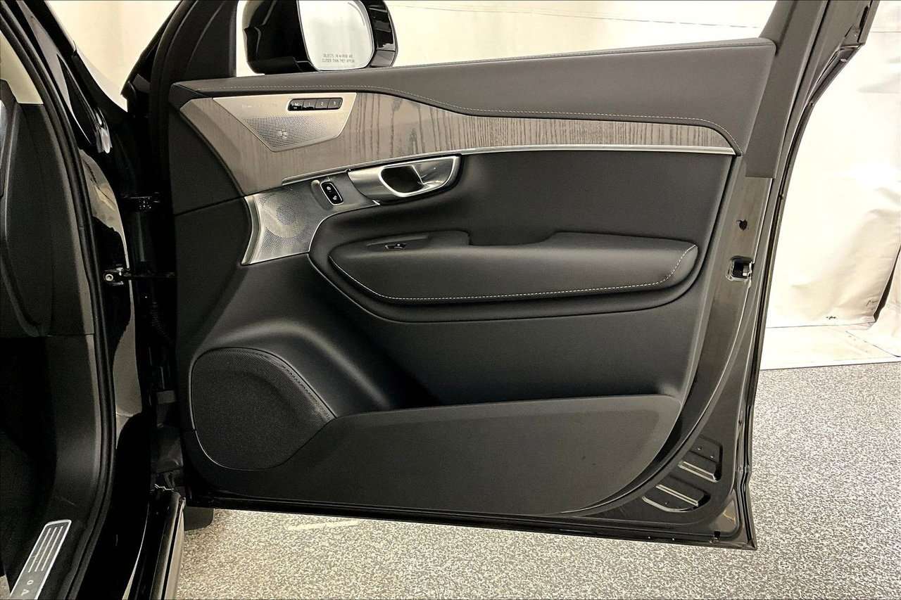 2024 Volvo XC90 ULTIMATE BRIGHT BOWERS & WILKINS - 22'' WHEELS - H thumb 19