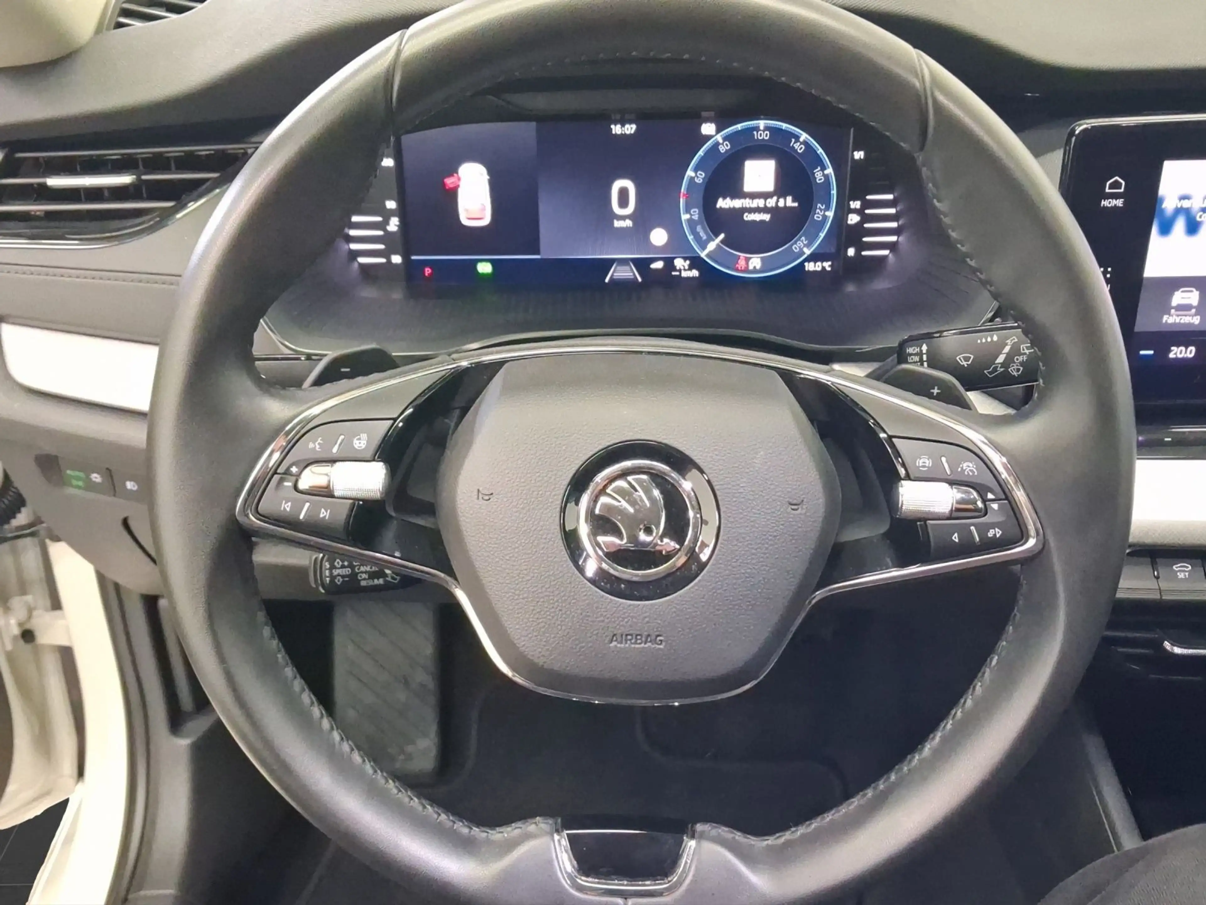 Skoda Octavia Combi 2.0 TDI DSG TOUR LED NAVI AHK — photo 9