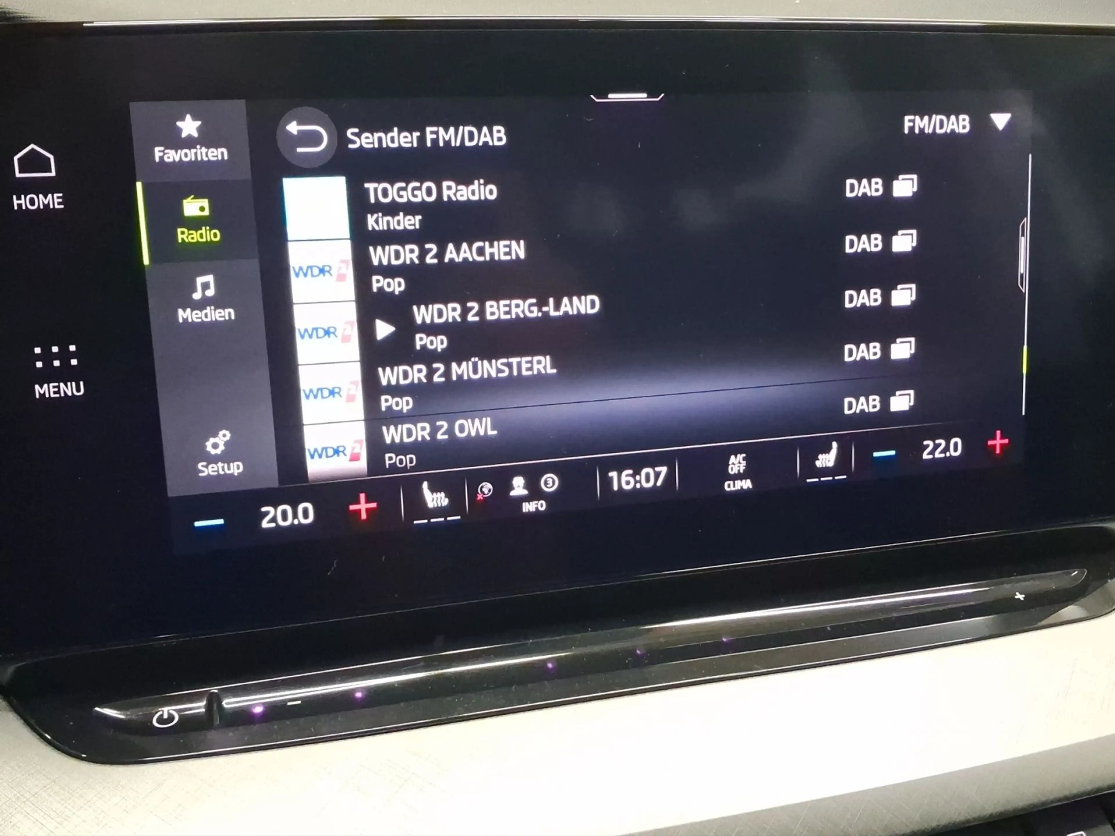Skoda Octavia Combi 2.0 TDI DSG TOUR LED NAVI AHK — photo 14