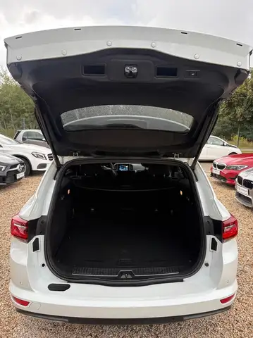 Renault Talisman view 15