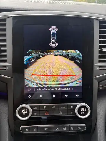 Renault Talisman view 14