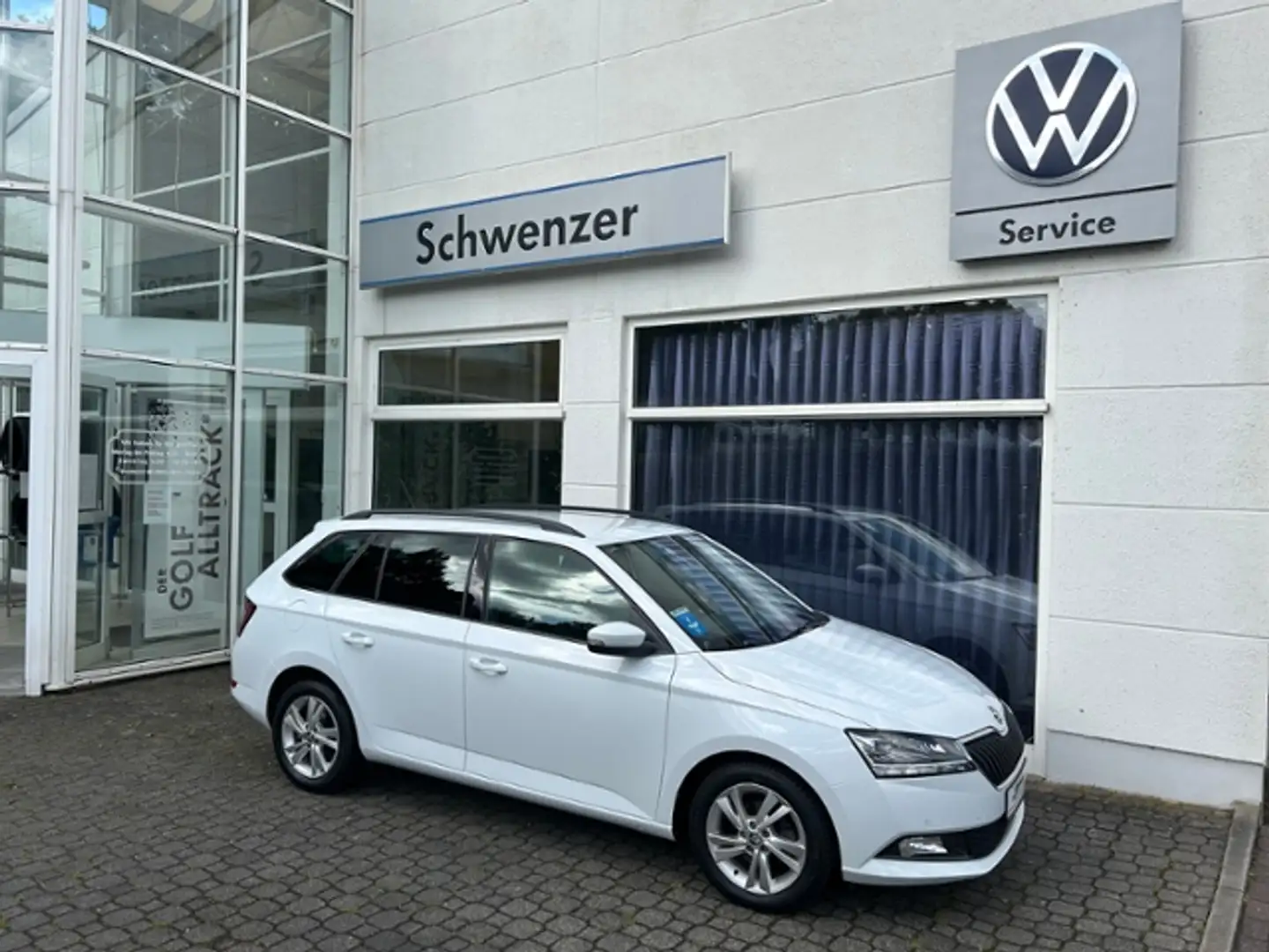 Skoda Fabia Combi Style LED ACC SHZ RFK KLIMA ALU Blanc - 2
