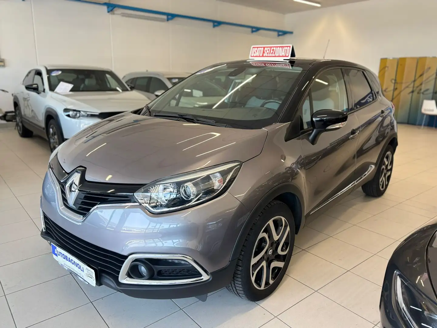 Renault Captur ENERGY INTENS dCi 8V 90 CV UNICO PR. Gri - 1