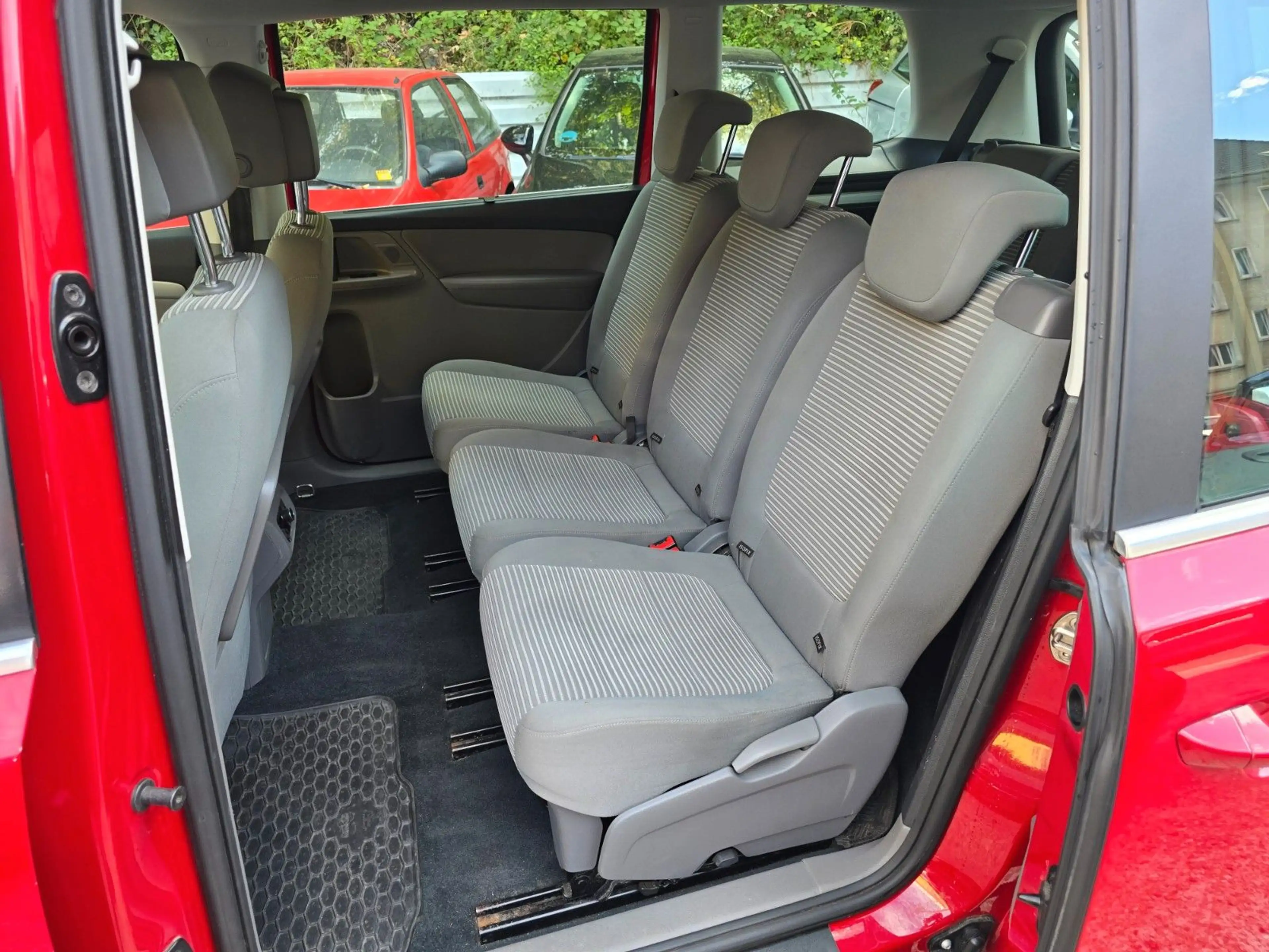 SEAT Alhambra Style Allrad*7Sitzer *Standheizung — photo 14
