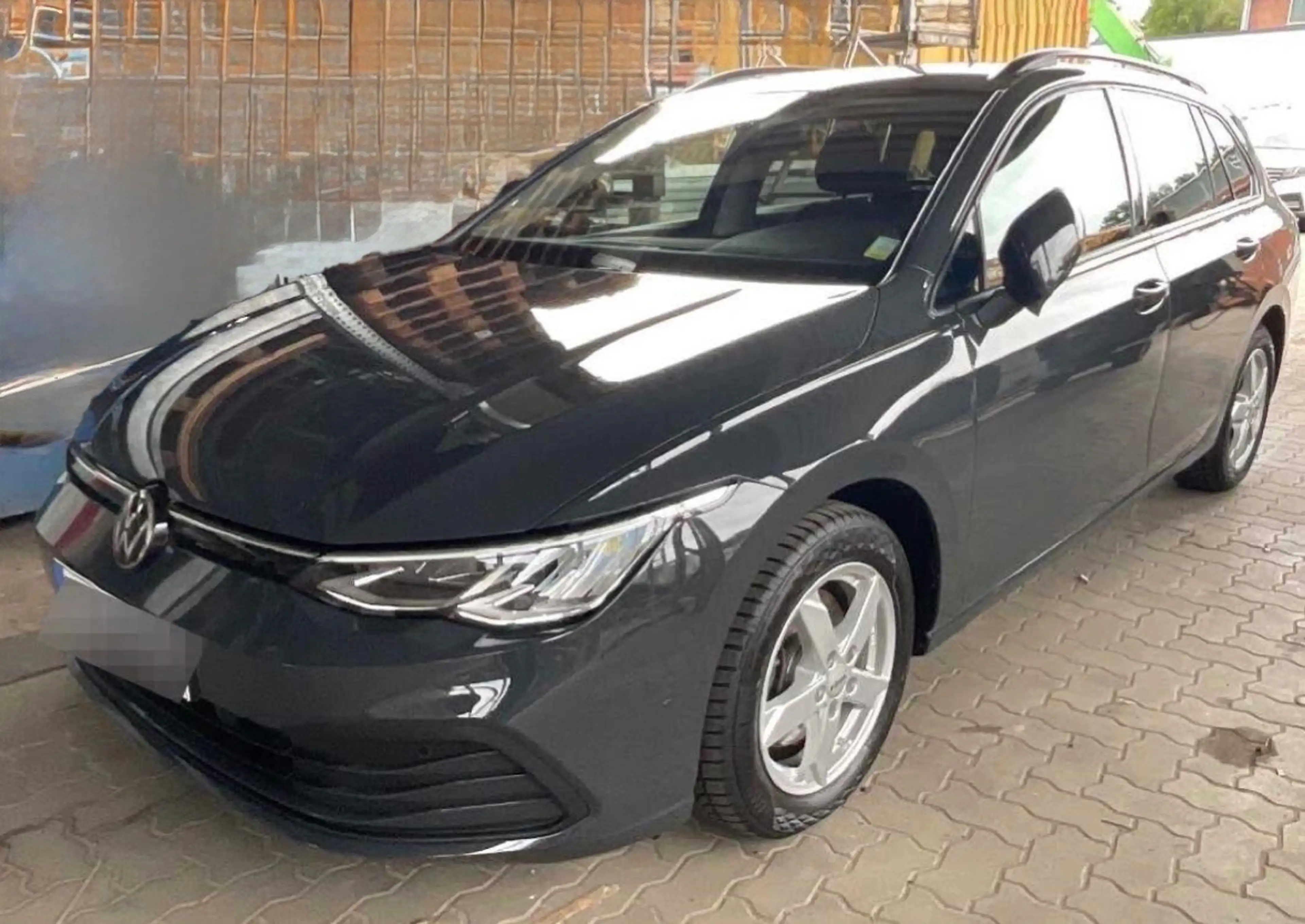 Volkswagen Golf Variant 2.0 TDI Life+1.HAND+ACC+KLIMATRONIK+LED+6 GANG+PDC+KAMERA+SHZ+TEMPOMAT — photo 2