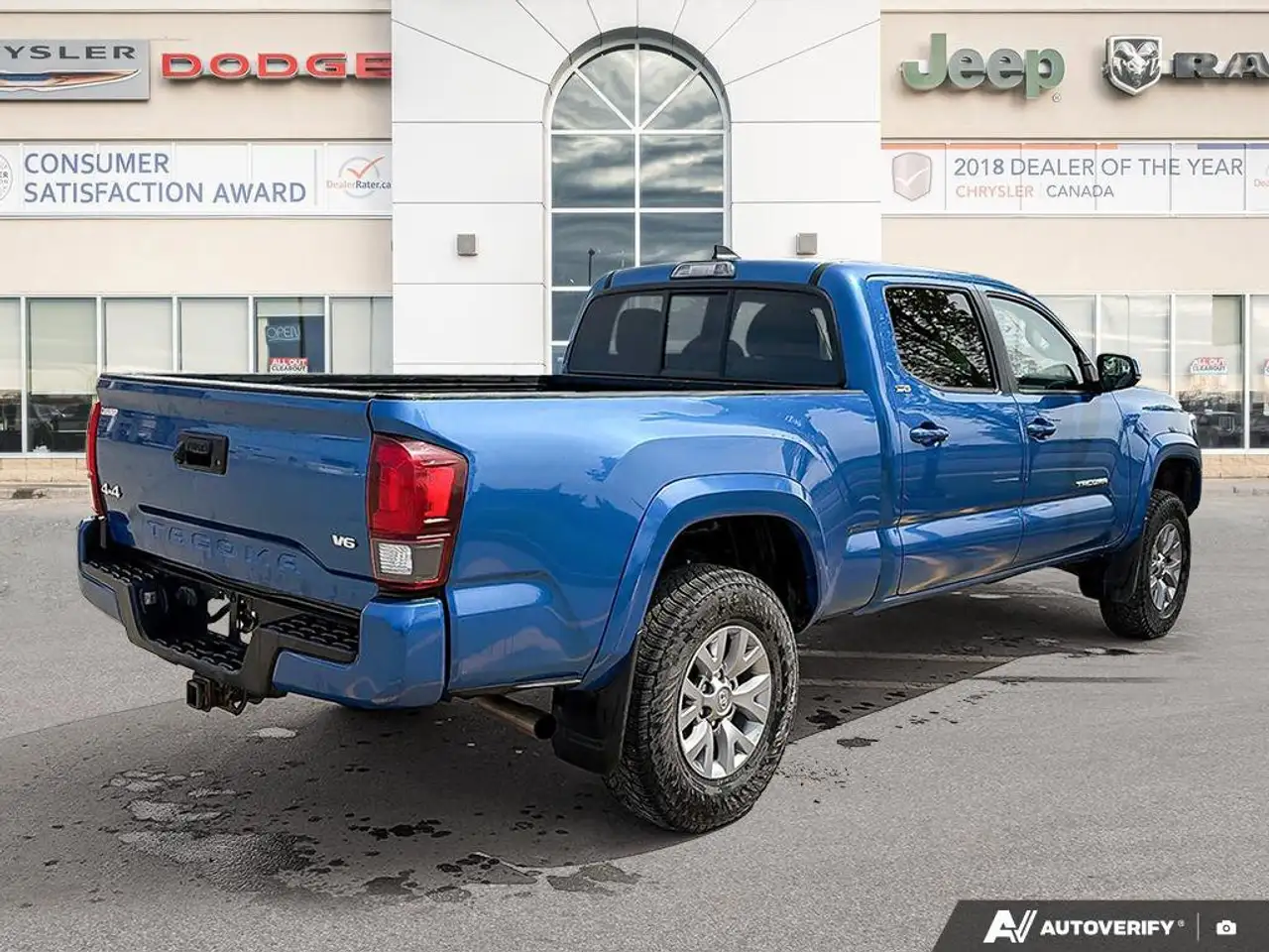 Toyota Tacoma снимка Toyota Tacoma