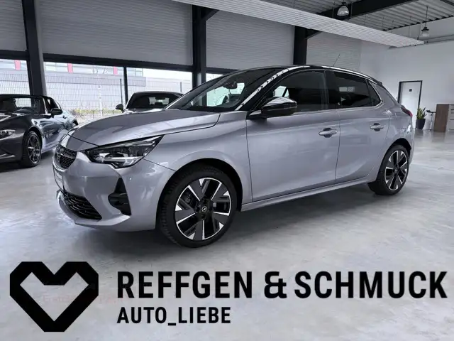 Opel Corsa ULTIMATE AUTOMAT+NAVI+LED+MASSAGE+1HD+TÜV+