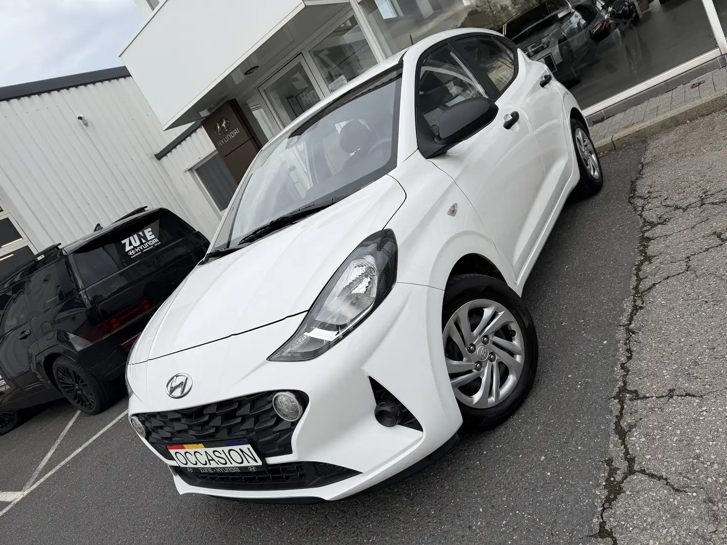 Hyundai i10 i10 1.0i Air/GARANTIE 09/2027 / SITE LIBRAMONT Blanc - 2