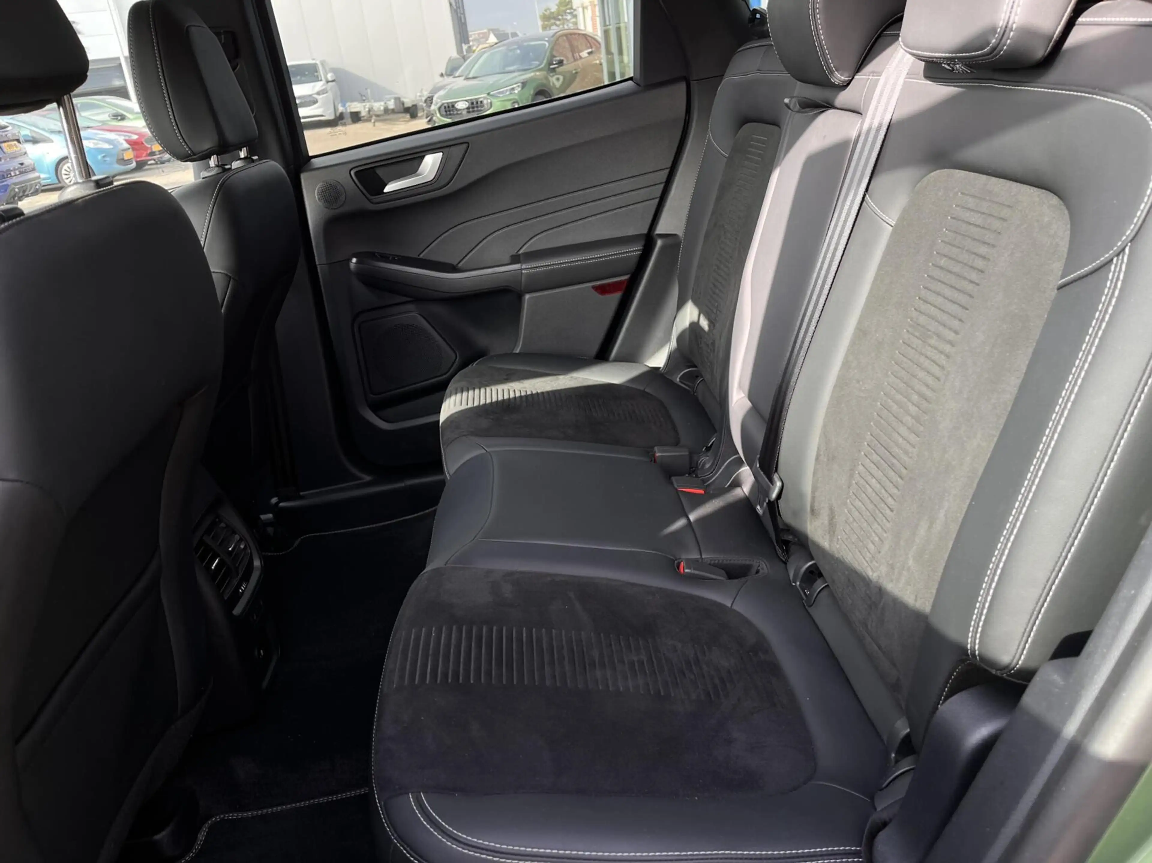 Ford Kuga 2.5 PHEV Active X 243PK Winterpack Adaptieve Cruis — photo 14