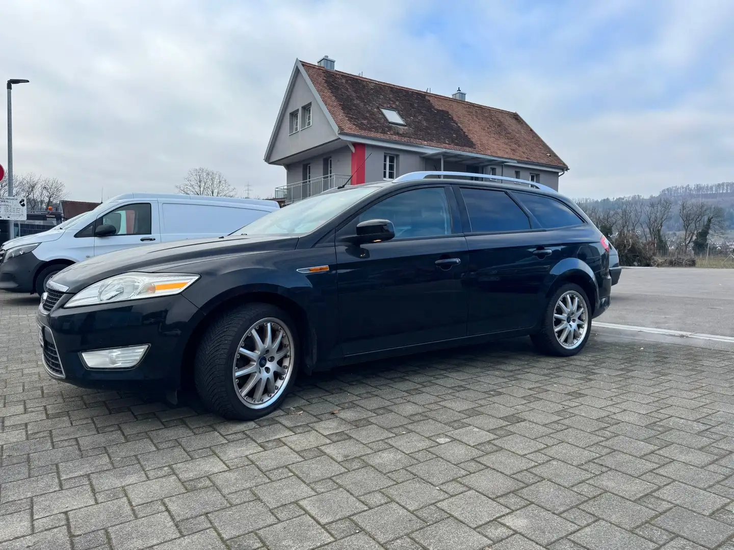Ford Mondeo Turnier 2.0 TDCi Ghia - 2