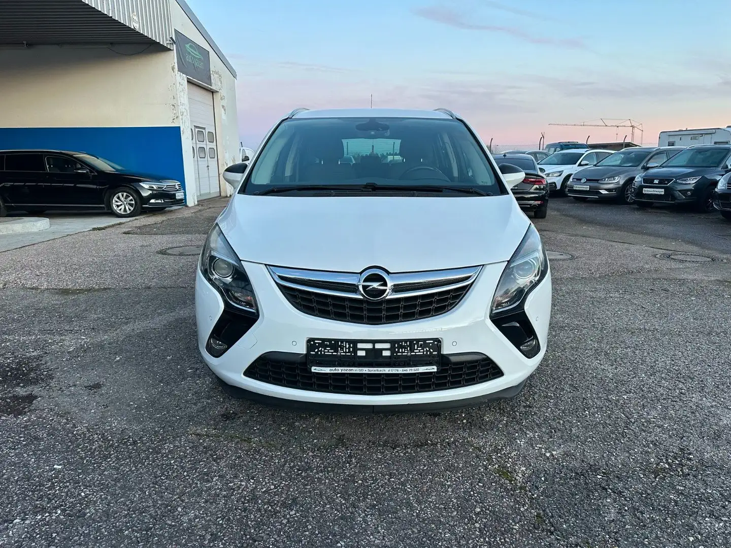 Opel Zafira C Tourer Style/ SHZ / TEMP / PDC Weiß - 2