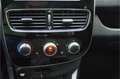 Renault Clio 0.9 TCe Zen 16" aluminium velgen met nw voorbanden Grijs - thumbnail 23