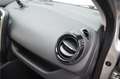 Renault Clio 0.9 TCe Zen 16" aluminium velgen met nw voorbanden Grijs - thumbnail 26