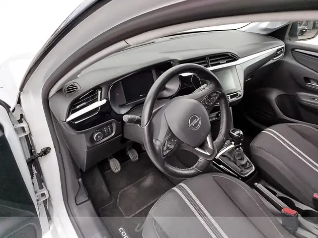 Opel Corsa view 7