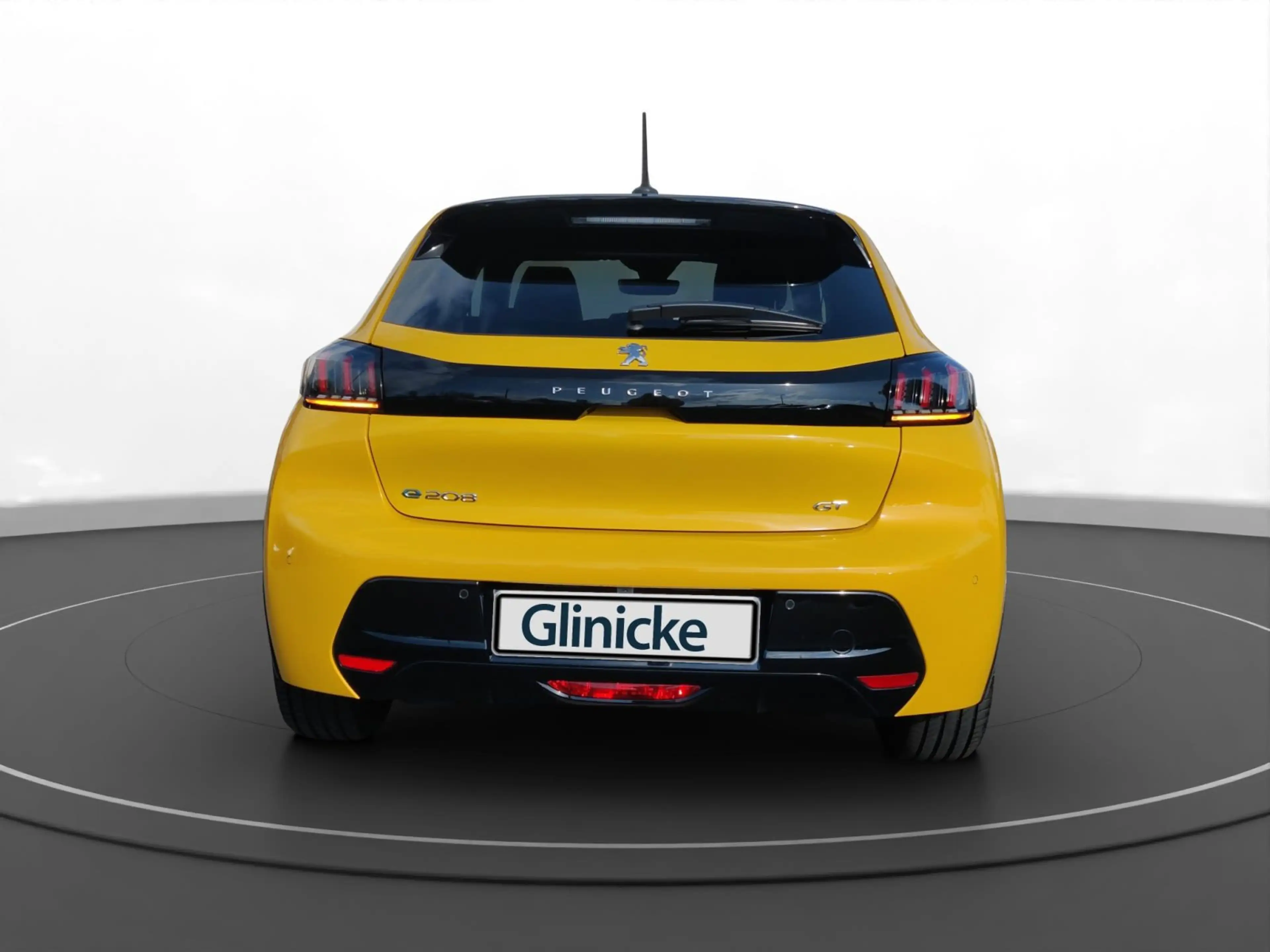 Peugeot 208 E-208 GT PACK — photo 5